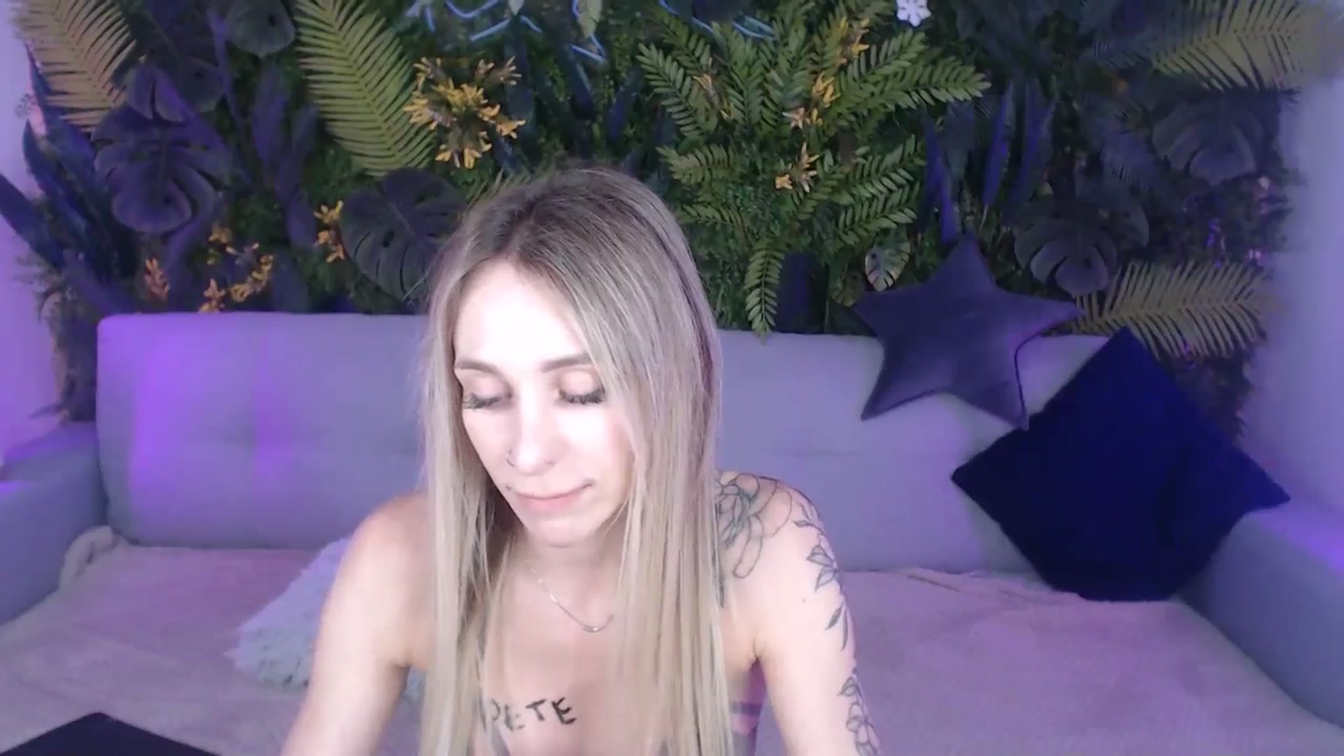 Gallery image thumbnail from Horny_Blond's myfreecams stream on, 07/24/2024, 11:05 image 13 of 20