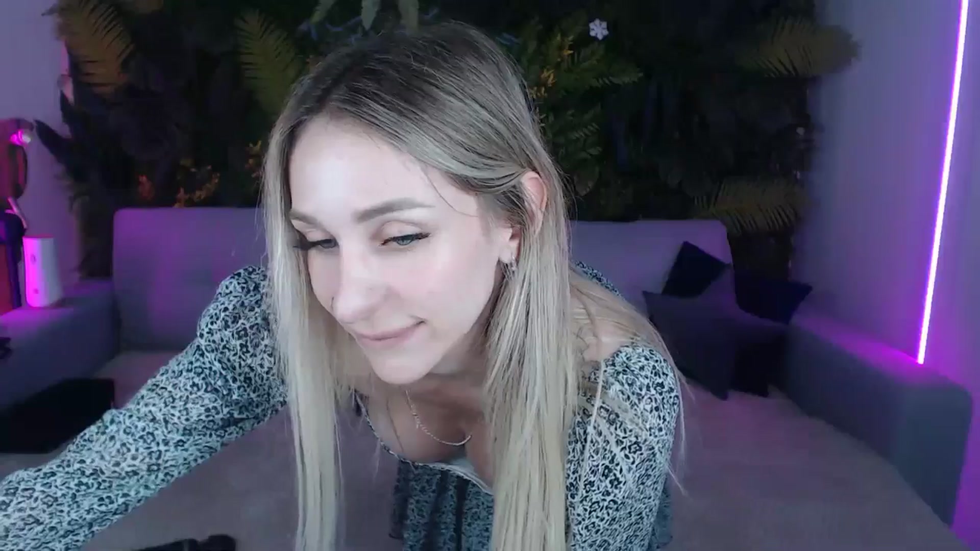 Gallery image thumbnail from Horny_Blond's myfreecams stream on, 07/26/2024, 09:55 image 2 of 20
