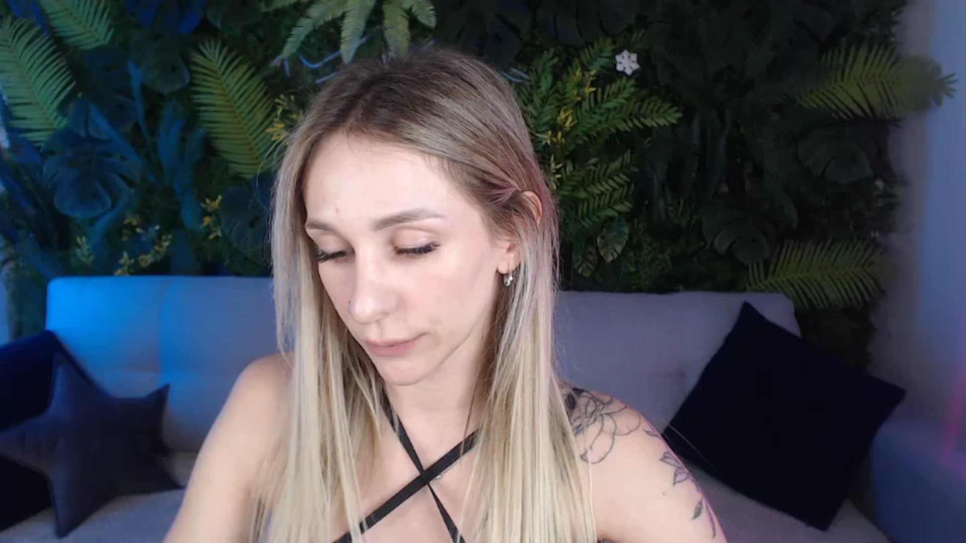 Gallery image thumbnail from Horny_Blond's myfreecams stream on, 07/29/2024, 08:53 image 4 of 20