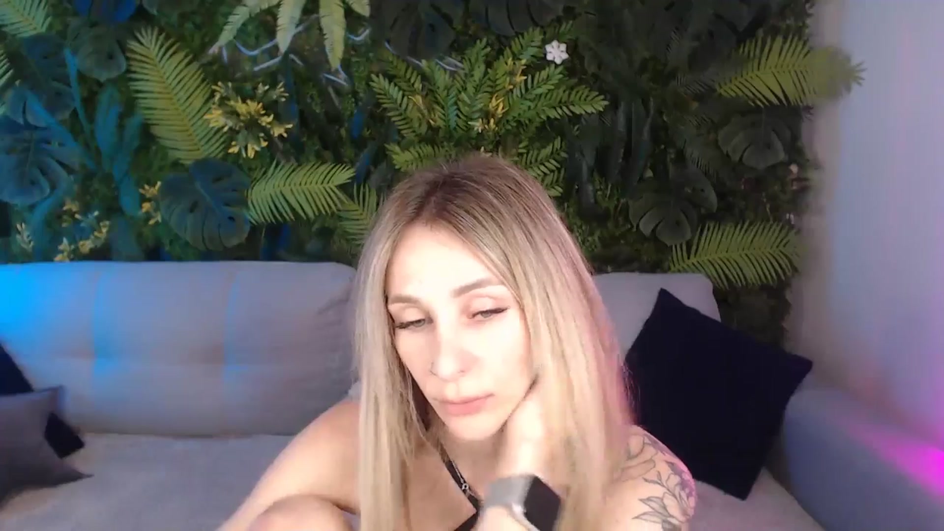 Gallery image thumbnail from Horny_Blond's myfreecams stream on, 07/29/2024, 12:43 image 20 of 20