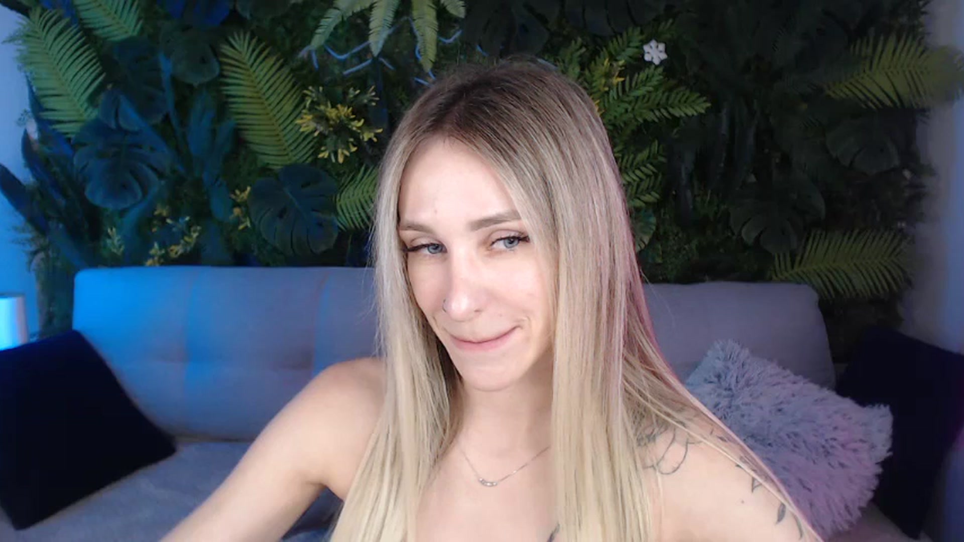 Gallery image thumbnail from Horny_Blond's myfreecams stream on, 07/30/2024, 08:35 image 12 of 20