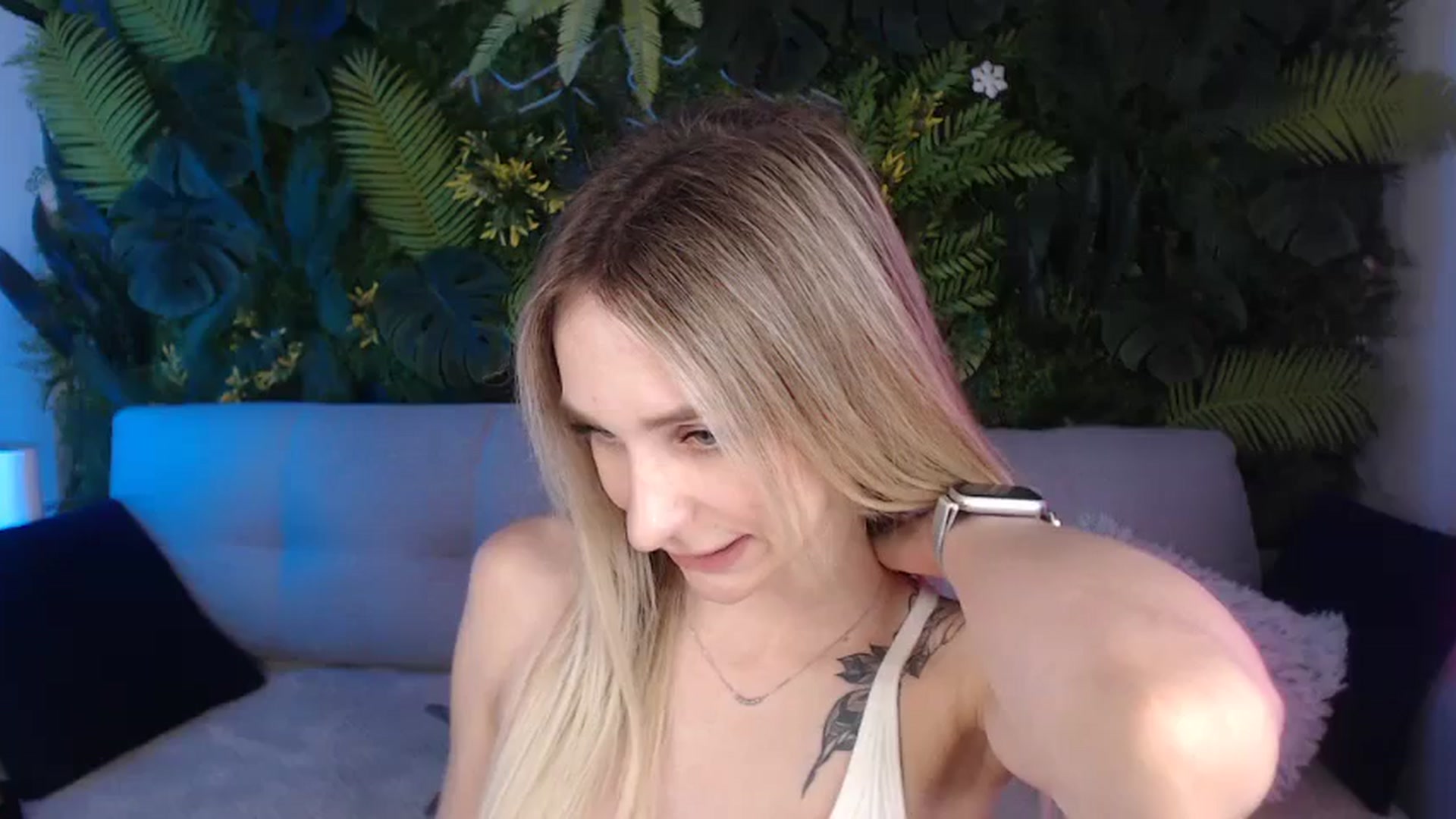 Gallery image thumbnail from Horny_Blond's myfreecams stream on, 07/30/2024, 08:35 image 5 of 20