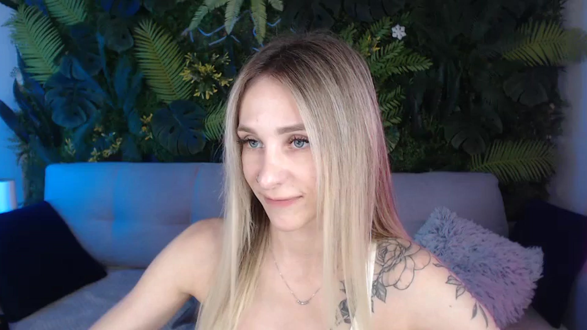 Gallery image thumbnail from Horny_Blond's myfreecams stream on, 07/30/2024, 08:35 image 6 of 20