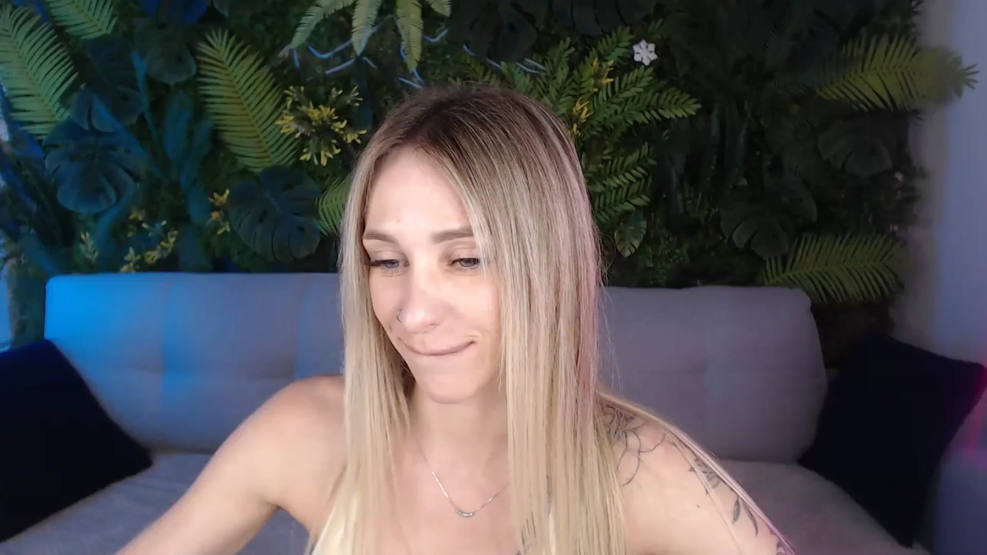 Gallery image thumbnail from Horny_Blond's myfreecams stream on, 07/30/2024, 10:15 image 6 of 20
