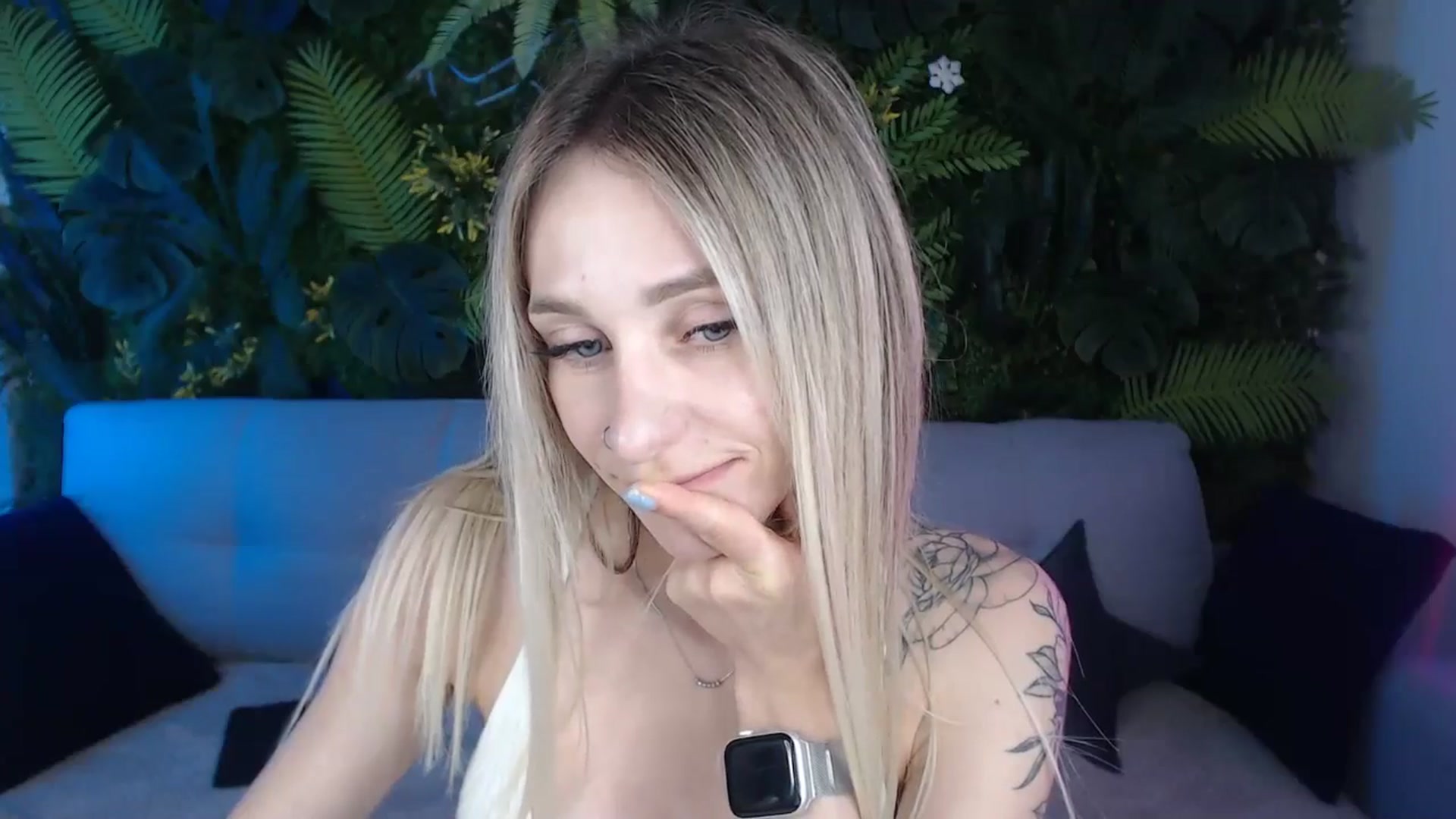 Gallery image thumbnail from Horny_Blond's myfreecams stream on, 07/30/2024, 11:16 image 5 of 20