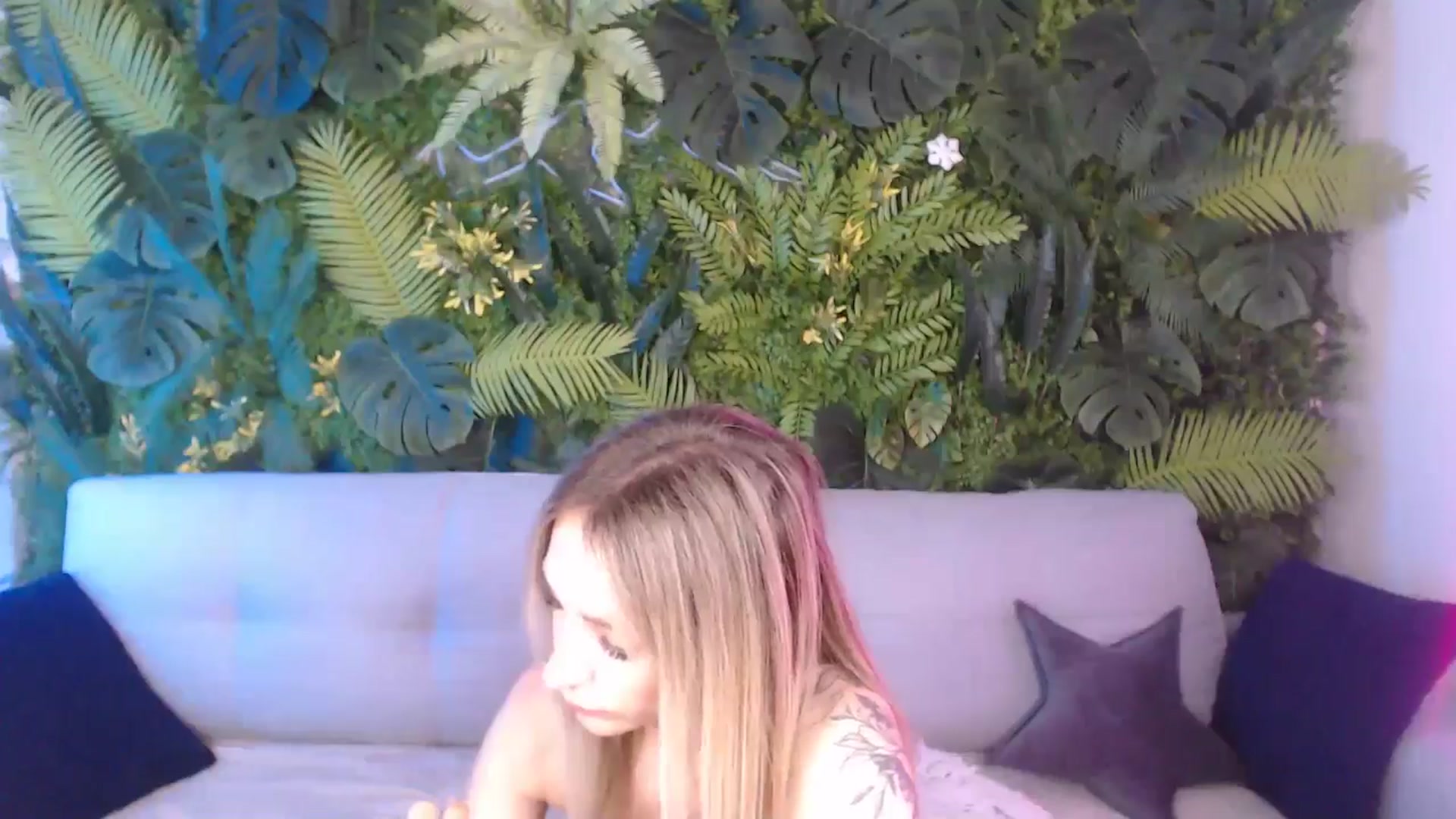 Gallery image thumbnail from Horny_Blond's myfreecams stream on, 07/30/2024, 13:38 image 3 of 20