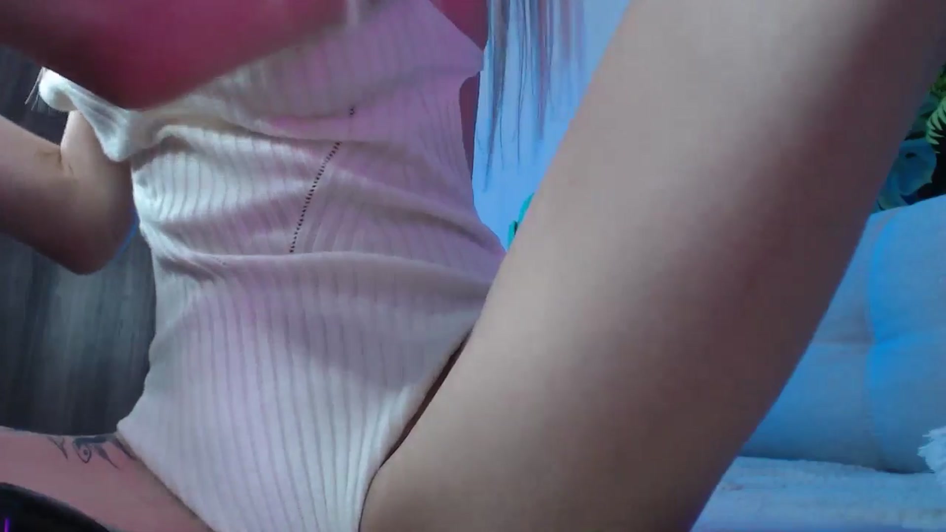 Gallery image thumbnail from Horny_Blond's myfreecams stream on, 07/30/2024, 13:38 image 5 of 20
