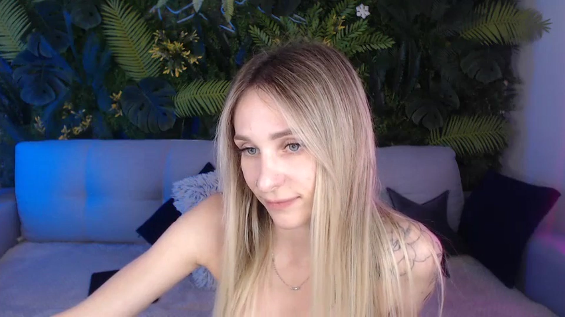 Gallery image thumbnail from Horny_Blond's myfreecams stream on, 07/31/2024, 10:24 image 8 of 20