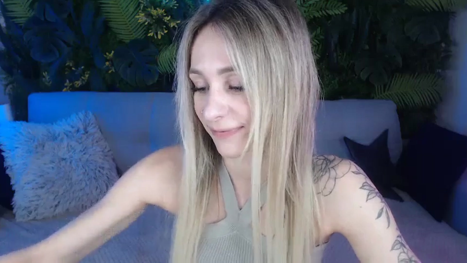 Gallery image thumbnail from Horny_Blond's myfreecams stream on, 08/02/2024, 08:14 image 14 of 20