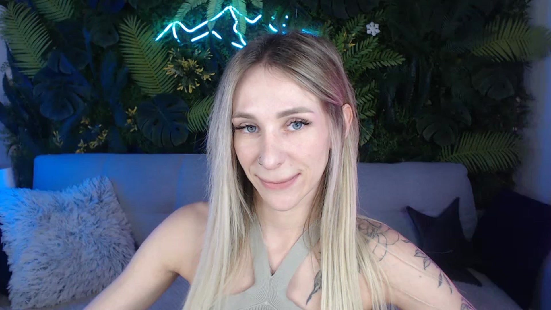 Gallery image thumbnail from Horny_Blond's myfreecams stream on, 08/02/2024, 08:14 image 7 of 20