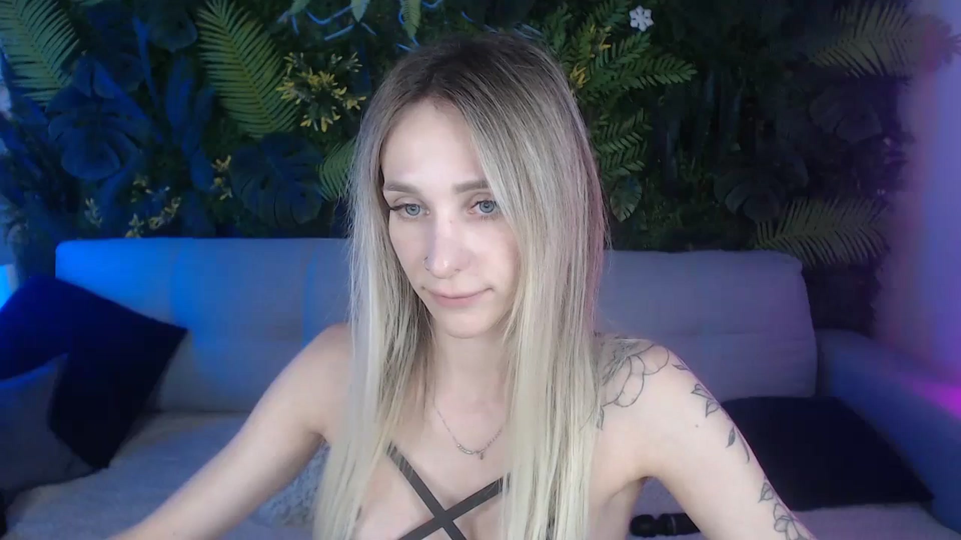 Gallery image thumbnail from Horny_Blond's myfreecams stream on, 08/05/2024, 10:28 image 3 of 20