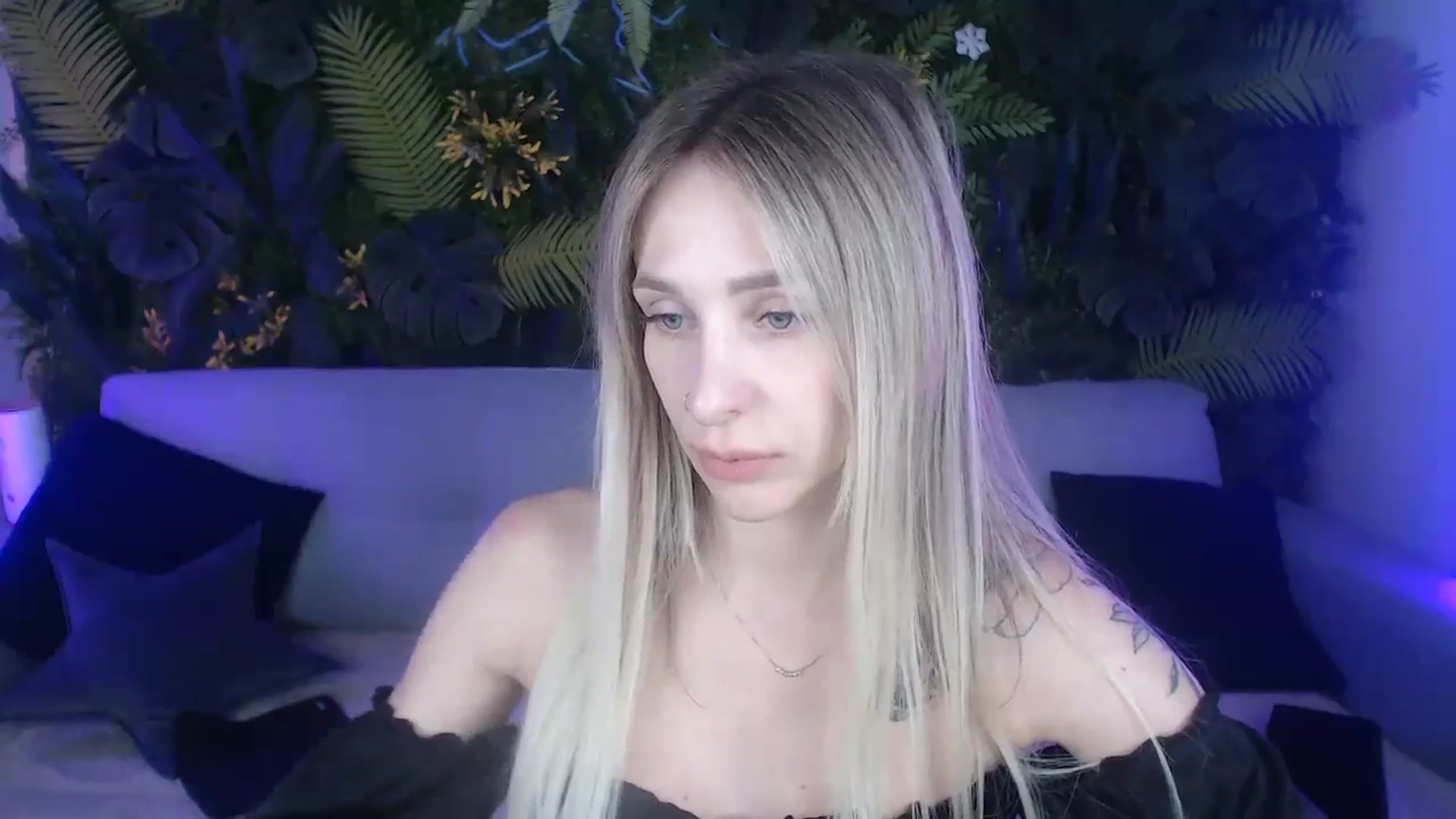 Gallery image thumbnail from Horny_Blond's myfreecams stream on, 08/10/2024, 10:28 image 2 of 20