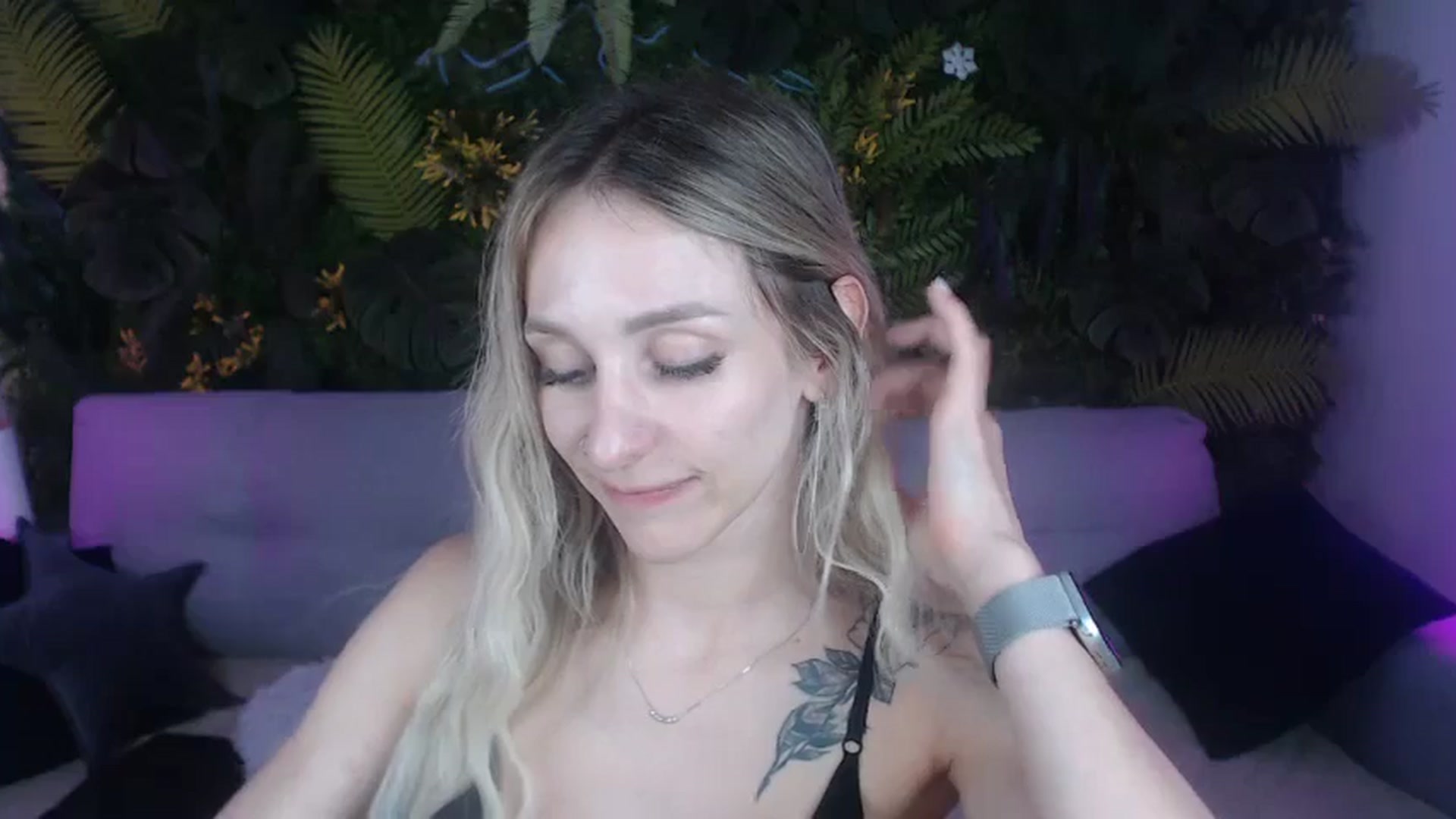 Gallery image thumbnail from Horny_Blond's myfreecams stream on, 08/16/2024, 11:33 image 14 of 20