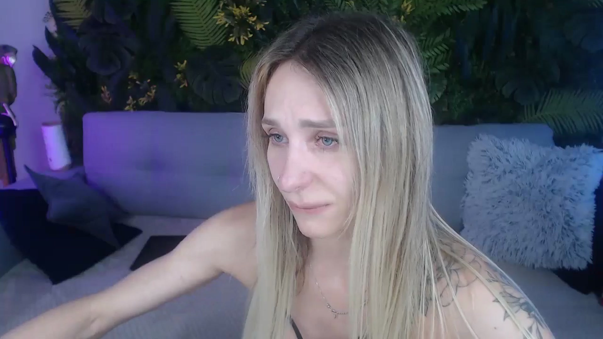 Gallery image thumbnail from Horny_Blond's myfreecams stream on, 08/18/2024, 13:55 image 10 of 20