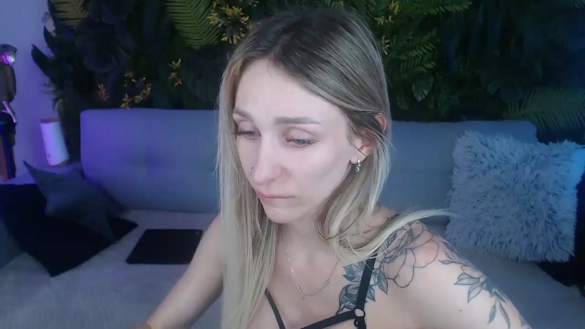 Gallery image thumbnail from Horny_Blond's myfreecams stream on, 08/18/2024, 13:55 image 5 of 20