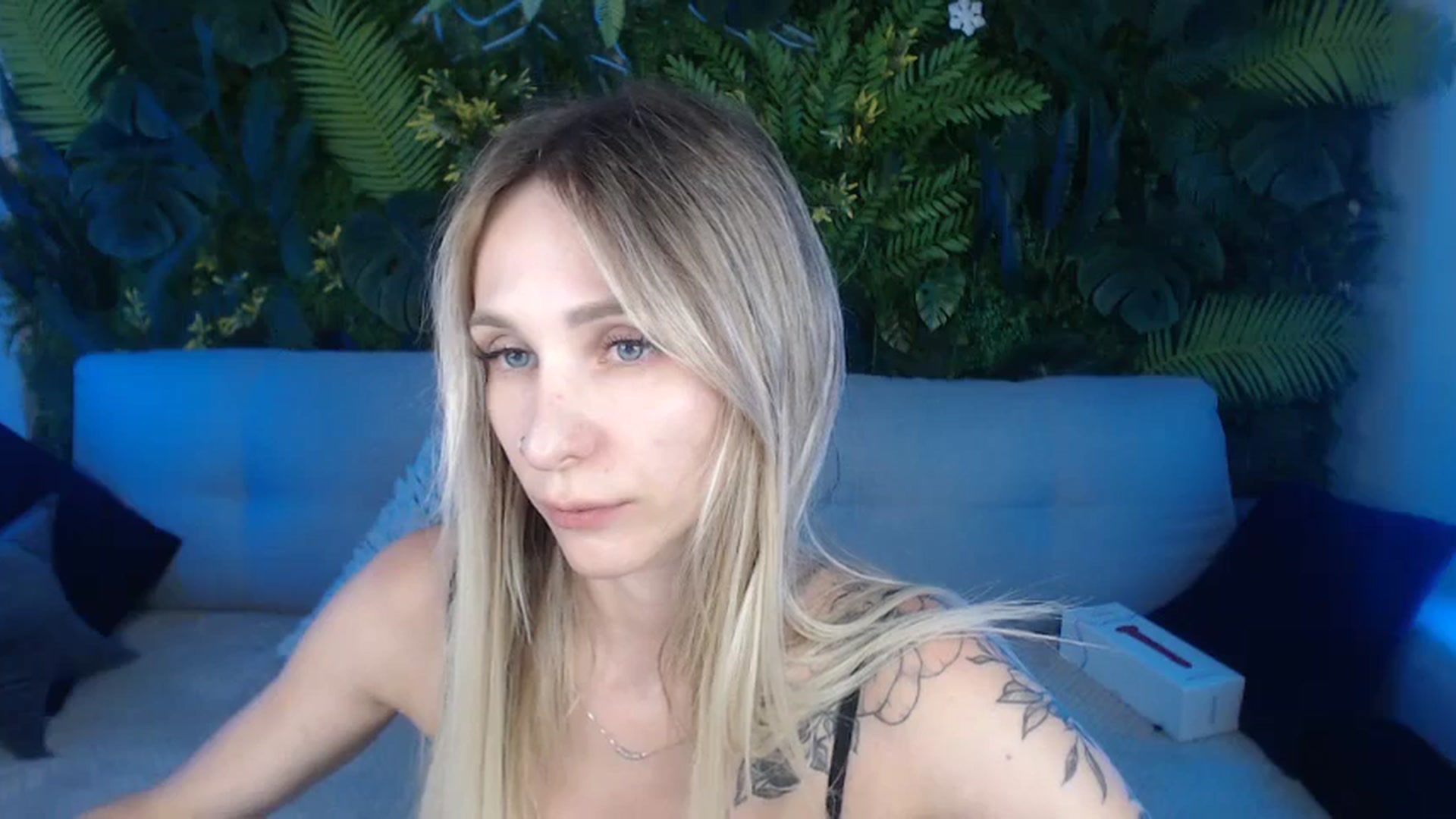 Gallery image thumbnail from Horny_Blond's myfreecams stream on, 08/27/2024, 12:16 image 3 of 20