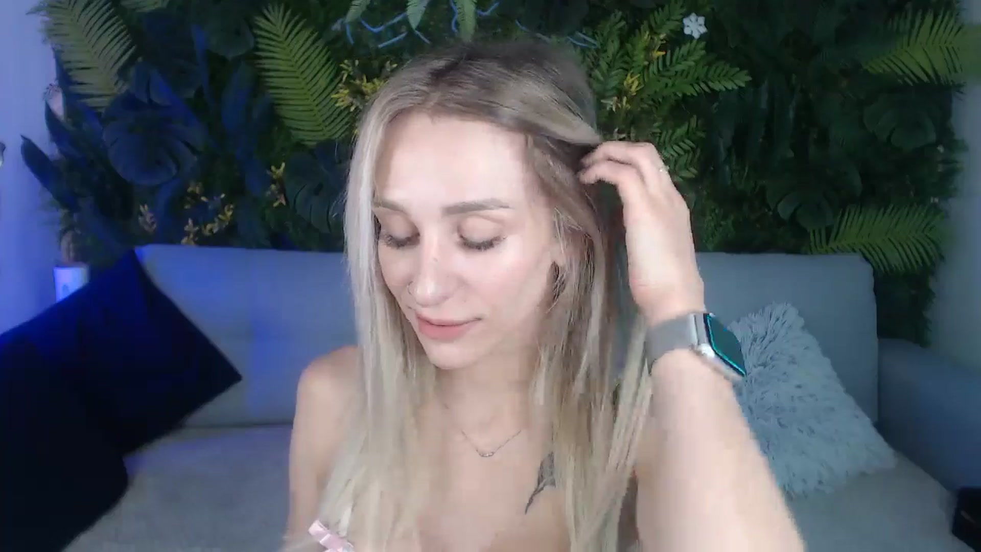 Gallery image thumbnail from Horny_Blond's myfreecams stream on, 08/30/2024, 09:24 image 3 of 20