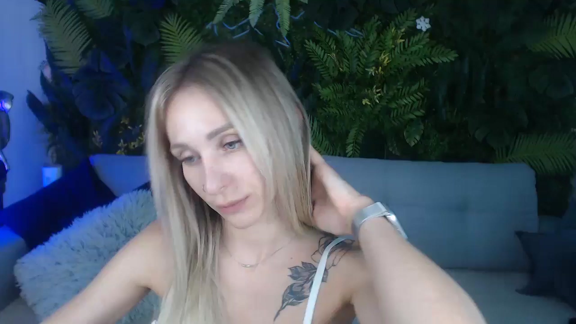 Gallery image thumbnail from Horny_Blond's myfreecams stream on, 08/30/2024, 11:16 image 2 of 20