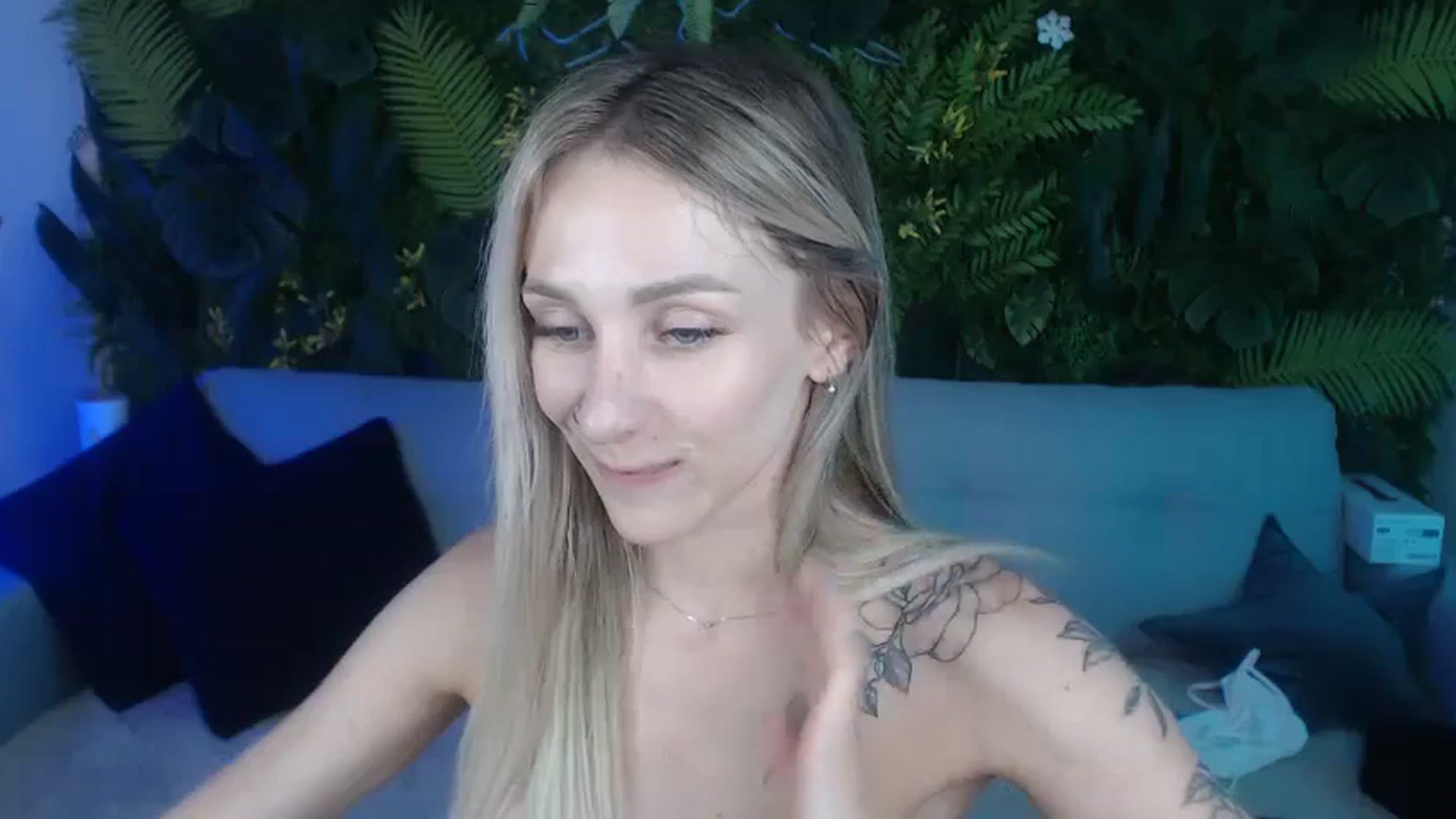 Gallery image thumbnail from Horny_Blond's myfreecams stream on, 08/31/2024, 09:59 image 10 of 20