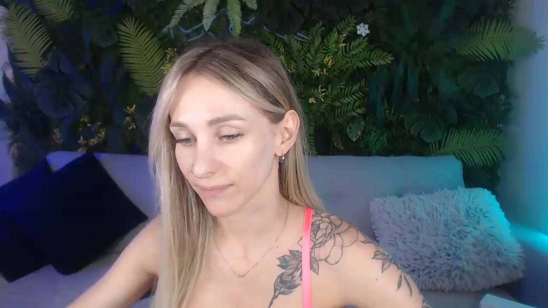 Gallery image thumbnail from Horny_Blond's myfreecams stream on, 09/02/2024, 09:41 image 7 of 20