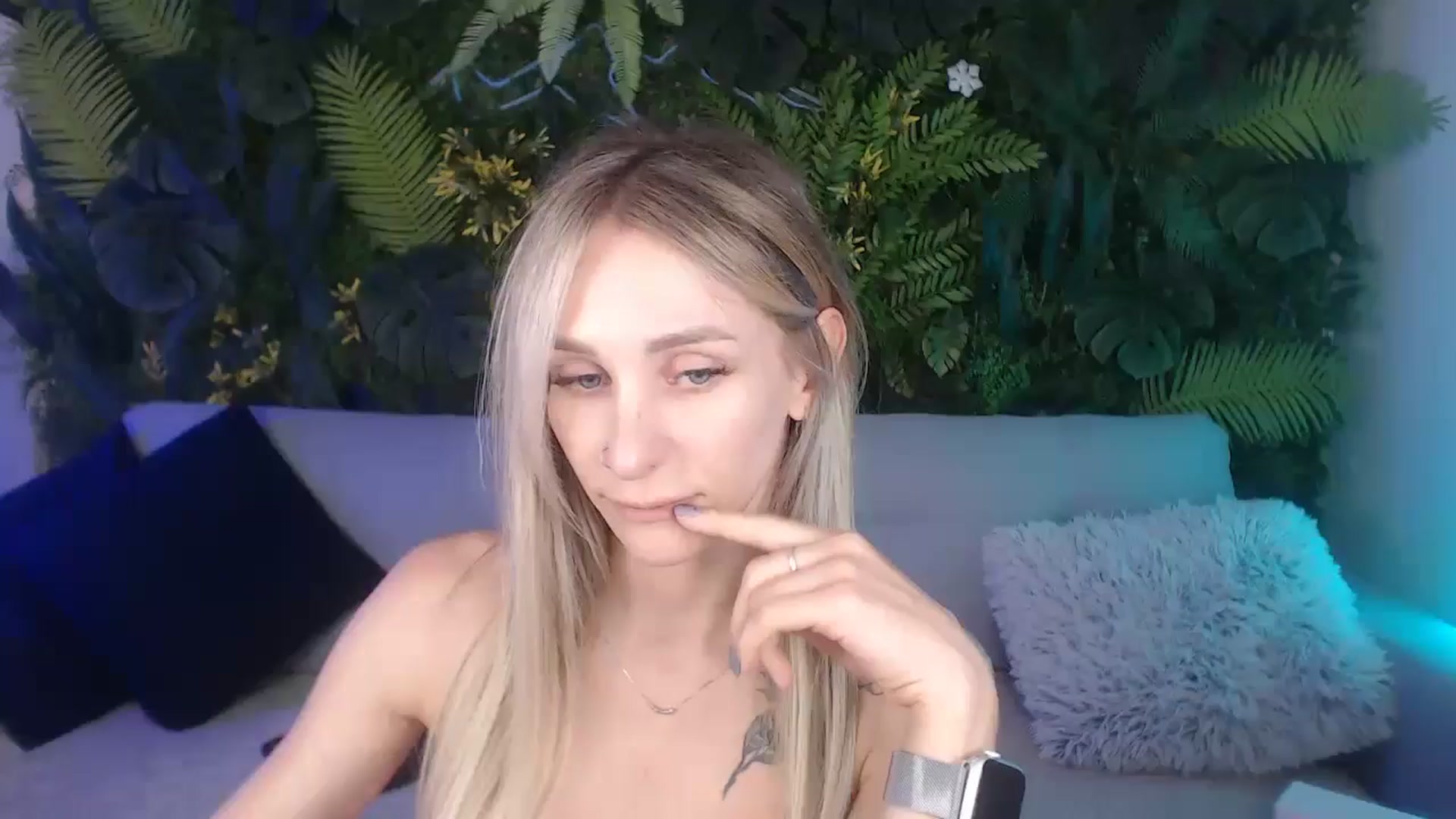 Gallery image thumbnail from Horny_Blond's myfreecams stream on, 09/02/2024, 09:41 image 1 of 20