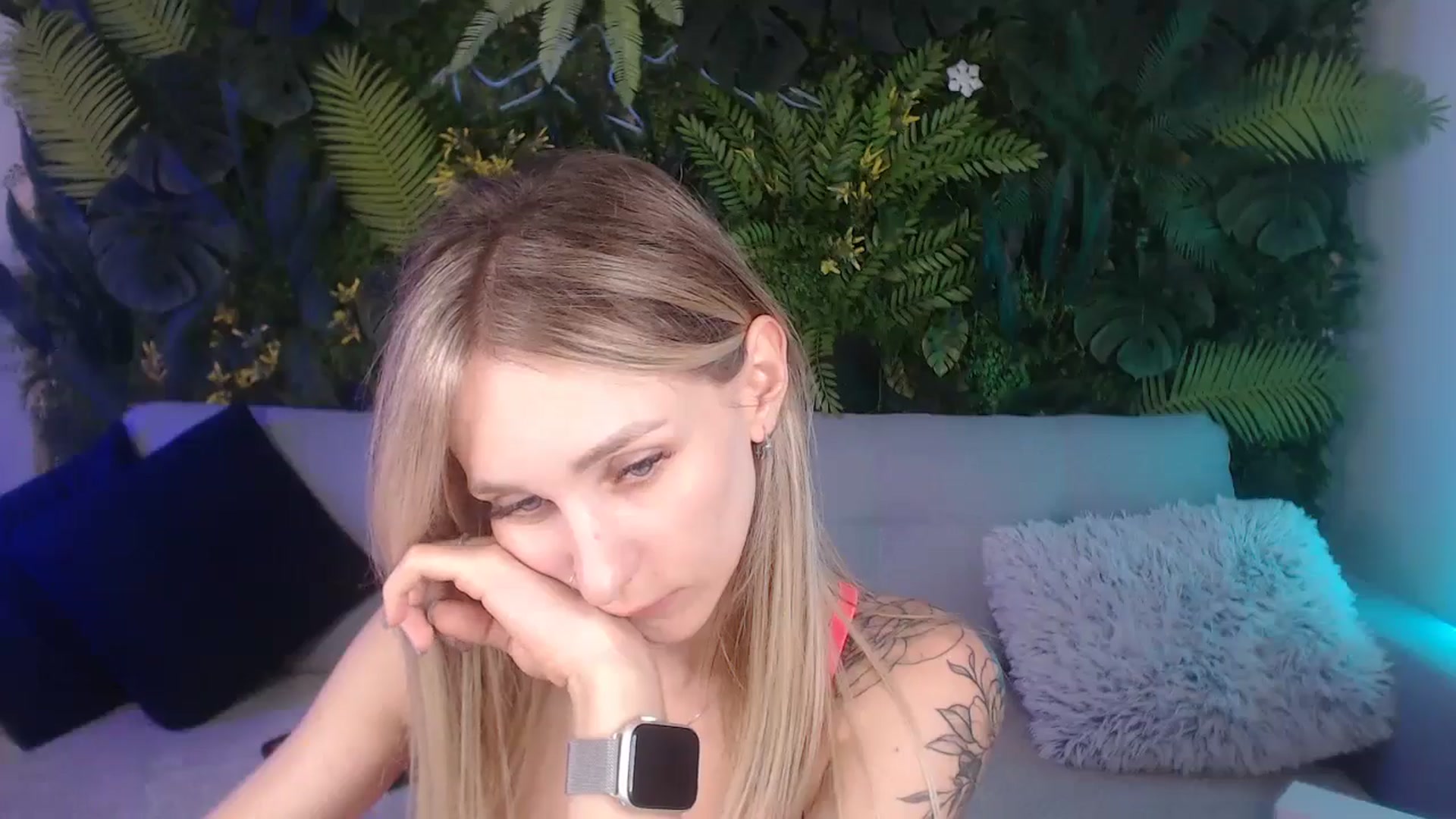 Gallery image thumbnail from Horny_Blond's myfreecams stream on, 09/02/2024, 09:41 image 5 of 20