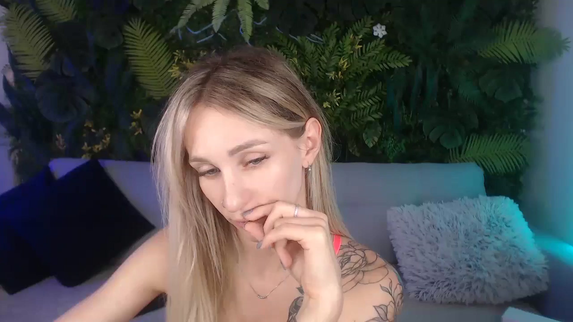 Gallery image thumbnail from Horny_Blond's myfreecams stream on, 09/02/2024, 09:41 image 19 of 20