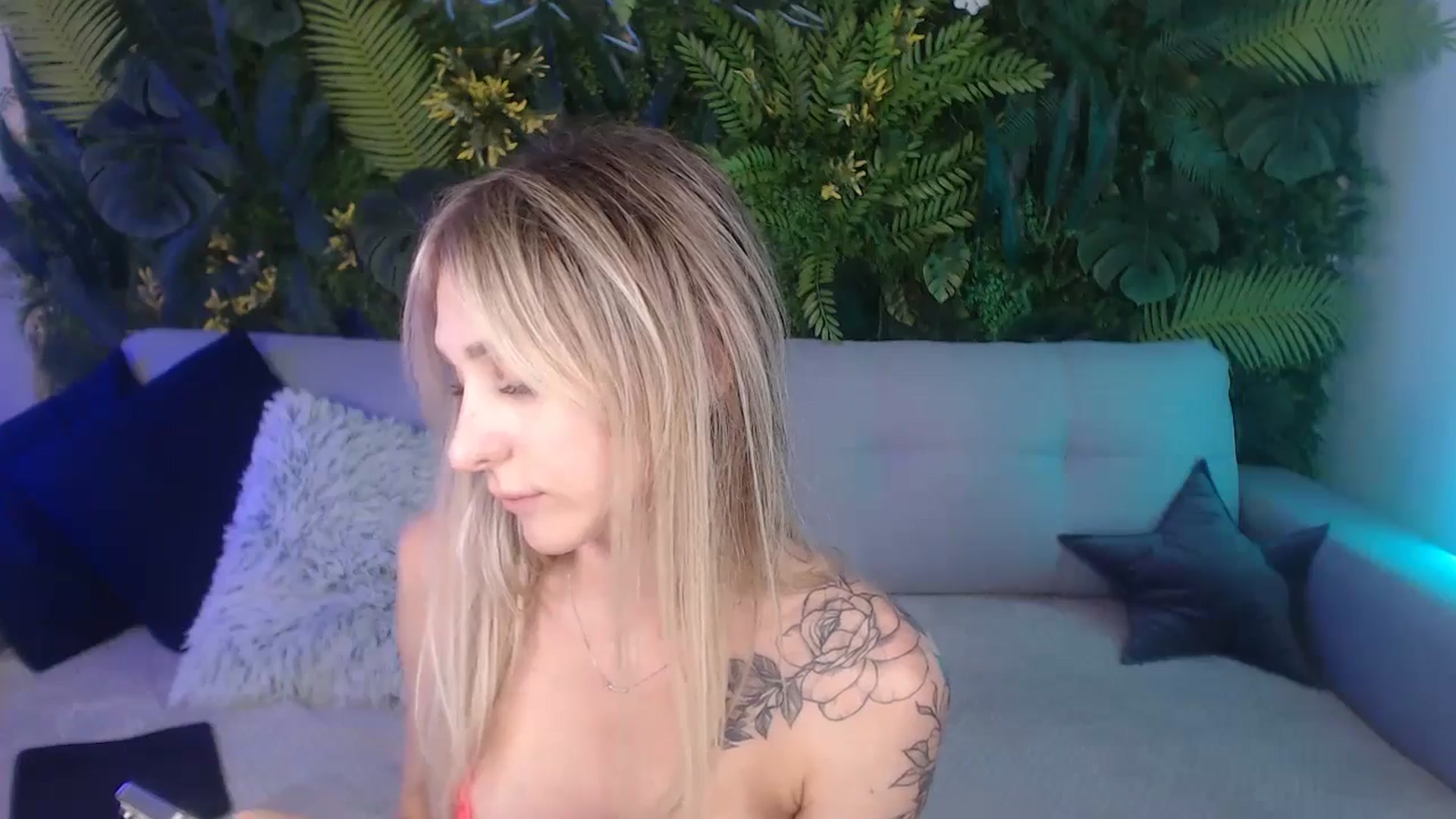 Gallery image thumbnail from Horny_Blond's myfreecams stream on, 09/02/2024, 11:21 image 19 of 20