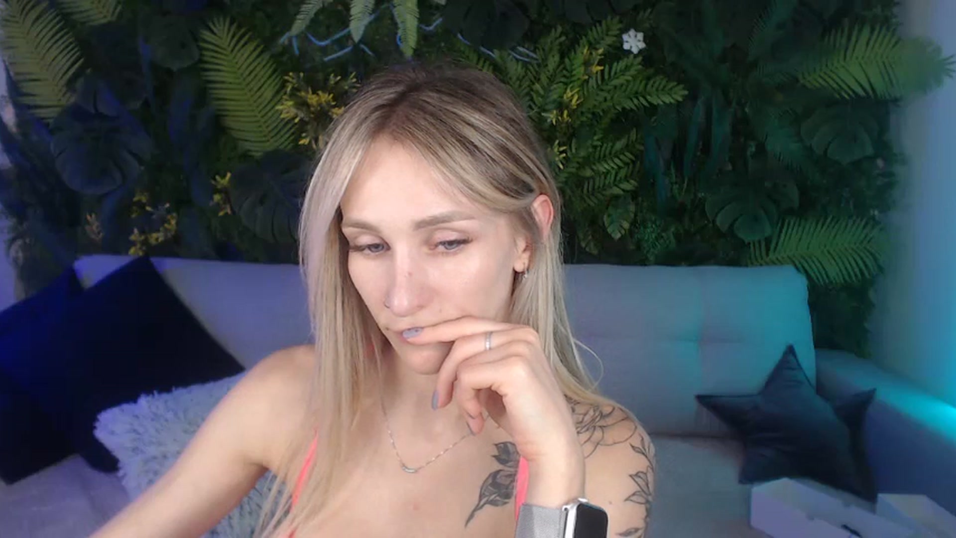 Gallery image thumbnail from Horny_Blond's myfreecams stream on, 09/02/2024, 12:41 image 3 of 20