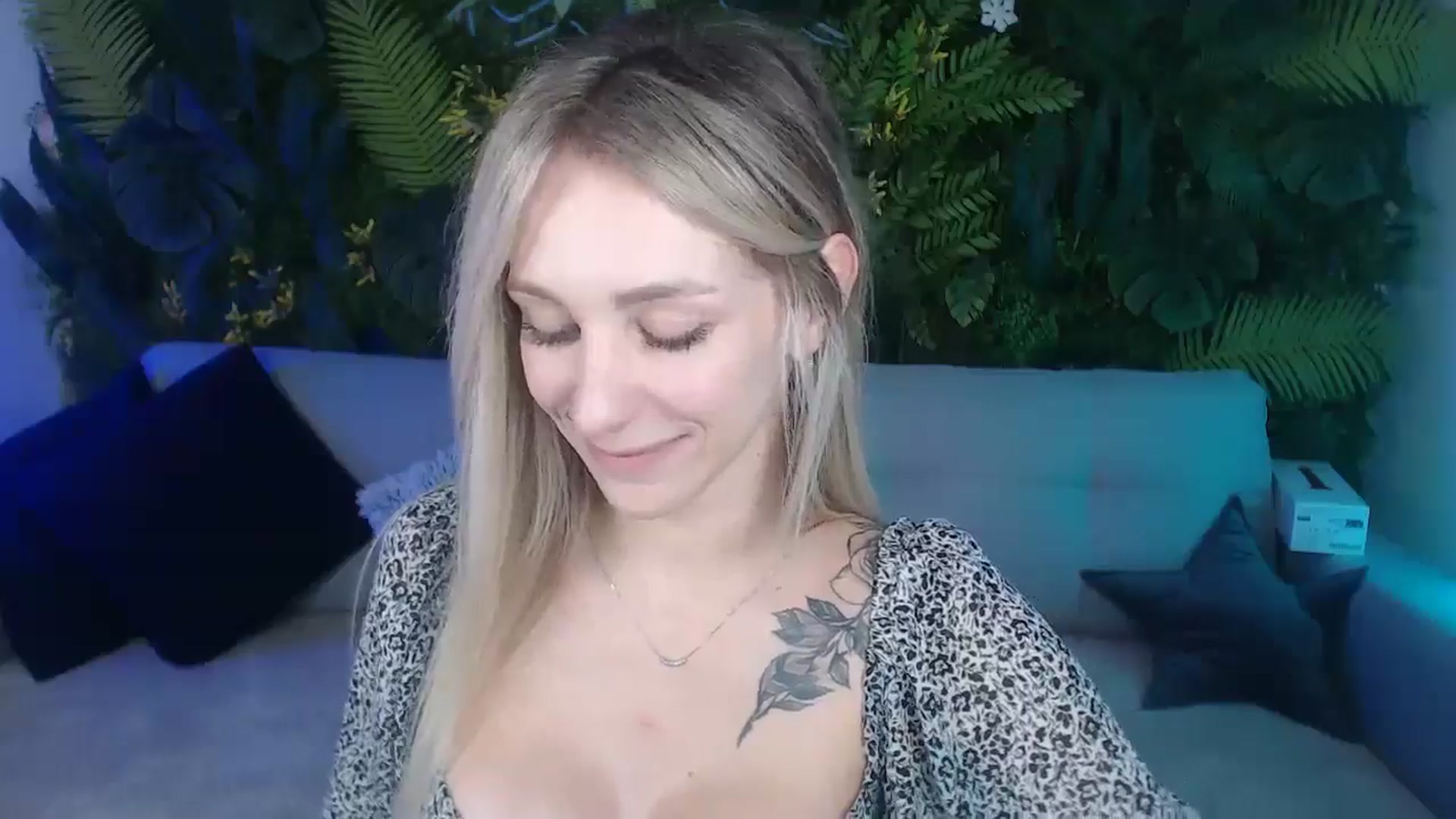 Gallery image thumbnail from Horny_Blond's myfreecams stream on, 09/03/2024, 08:55 image 3 of 20