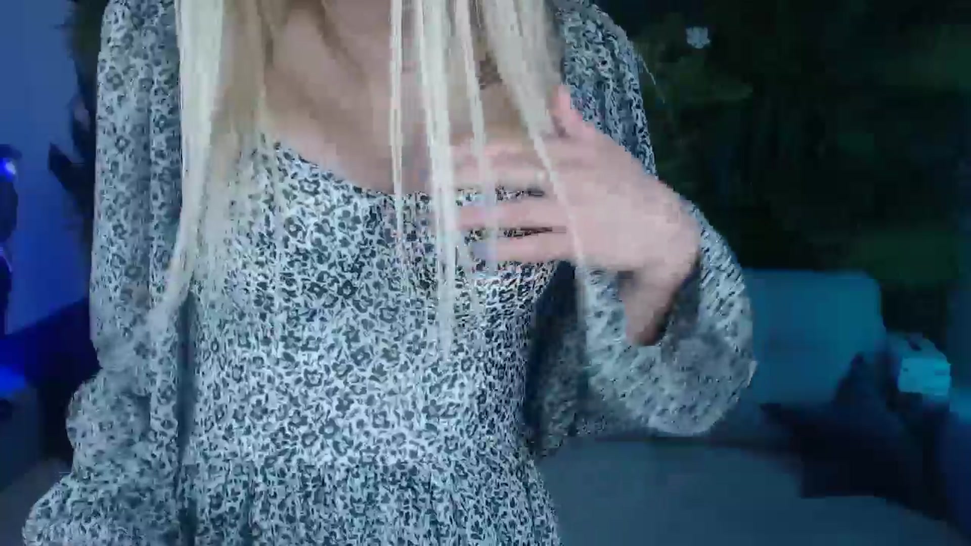 Gallery image thumbnail from Horny_Blond's myfreecams stream on, 09/03/2024, 09:50 image 12 of 20
