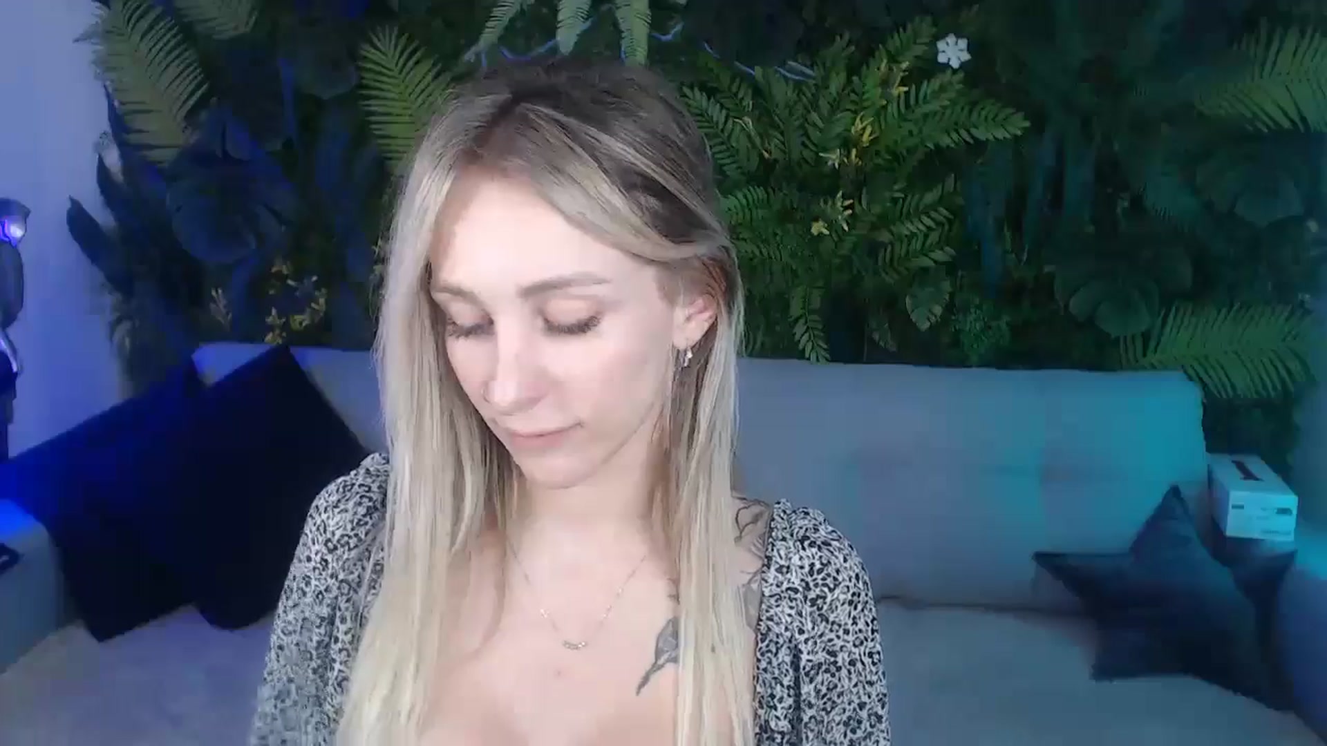 Gallery image thumbnail from Horny_Blond's myfreecams stream on, 09/03/2024, 09:50 image 3 of 20