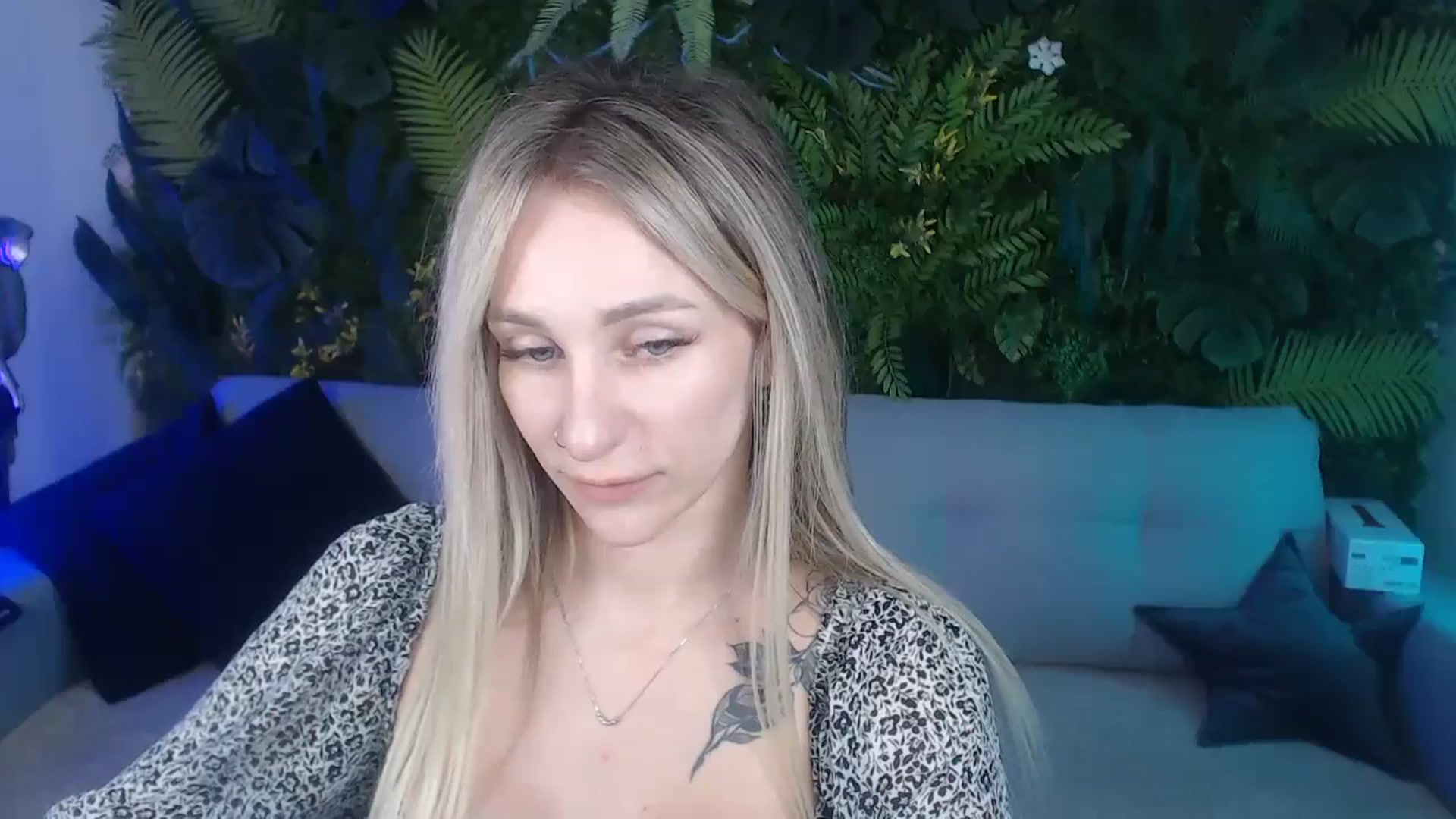 Gallery image thumbnail from Horny_Blond's myfreecams stream on, 09/03/2024, 09:50 image 10 of 20