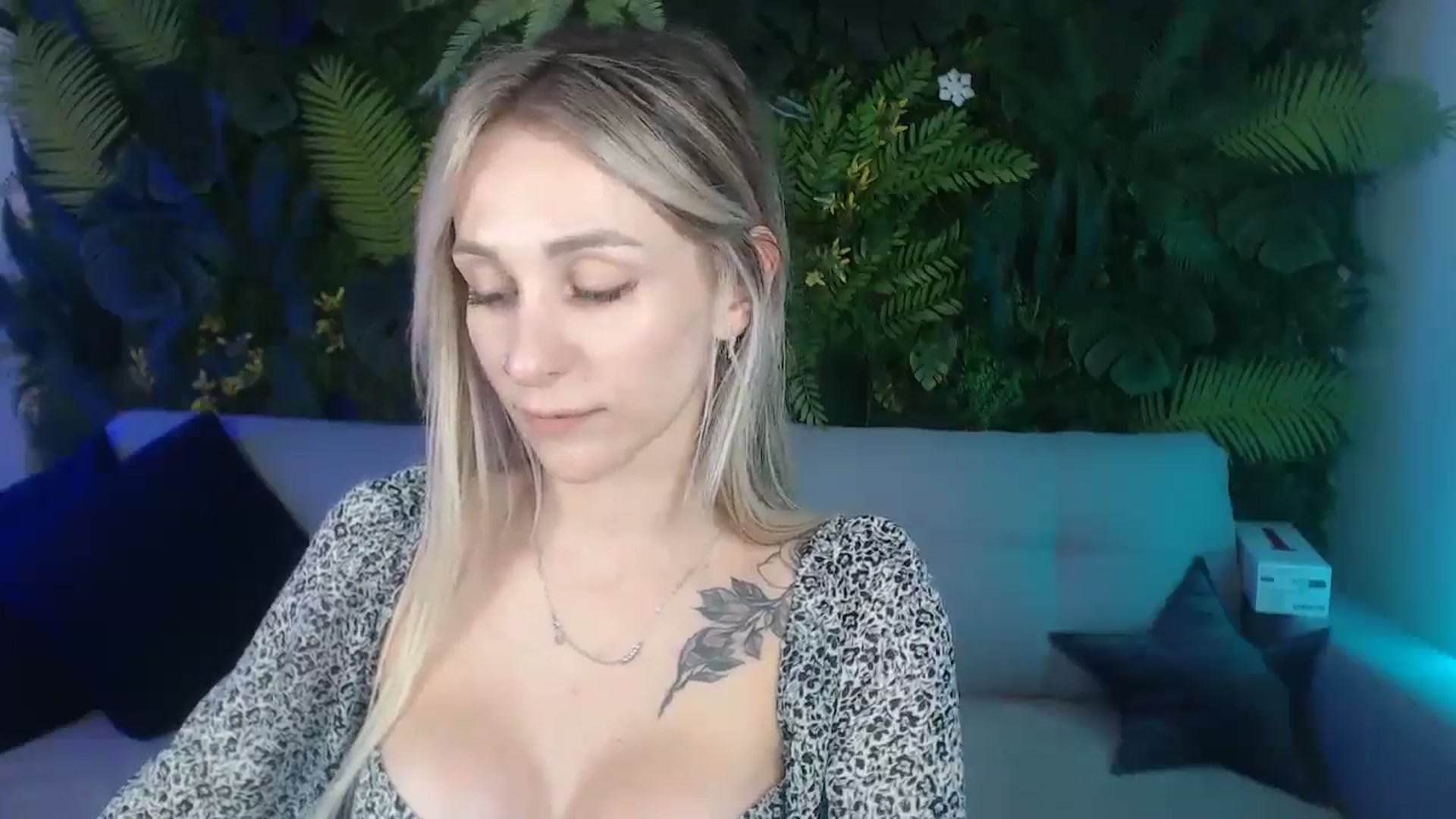 Gallery image thumbnail from Horny_Blond's myfreecams stream on, 09/03/2024, 11:27 image 15 of 20