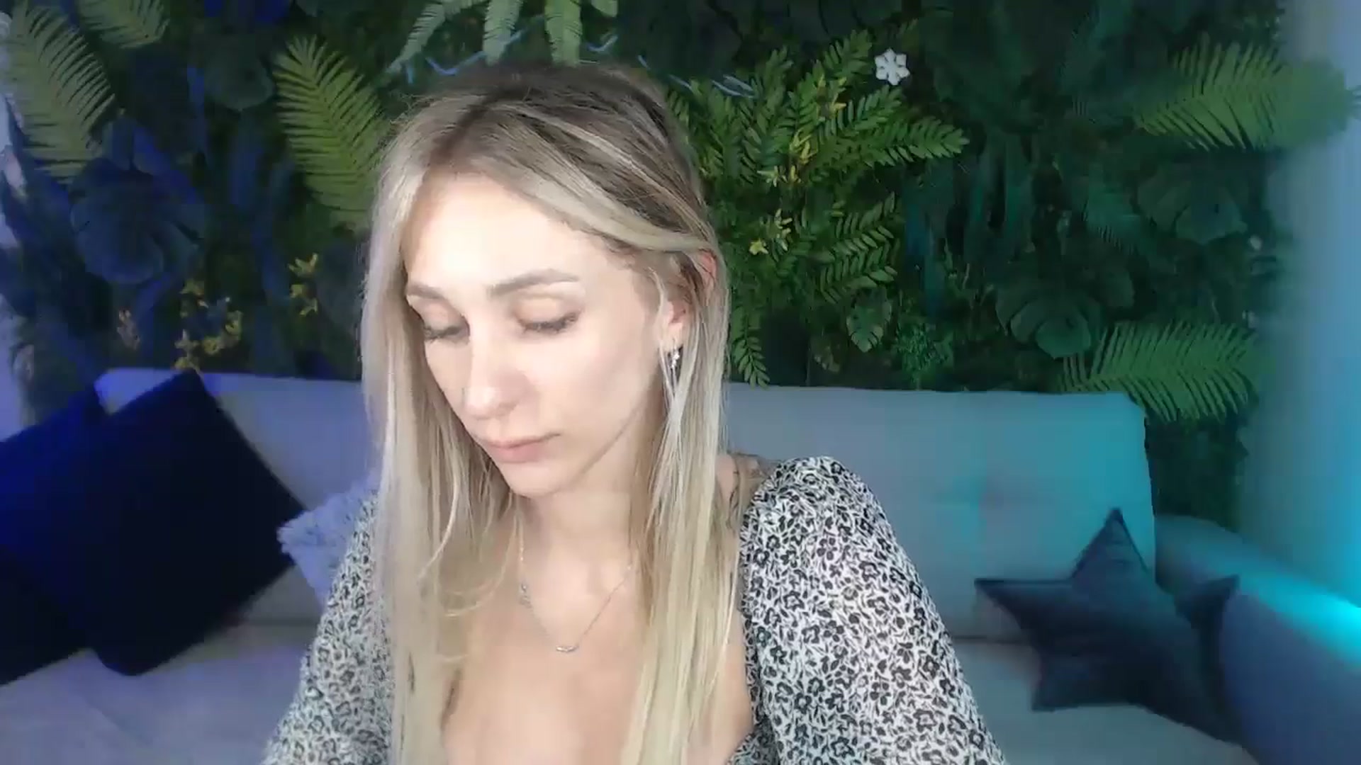 Gallery image thumbnail from Horny_Blond's myfreecams stream on, 09/03/2024, 12:17 image 16 of 20