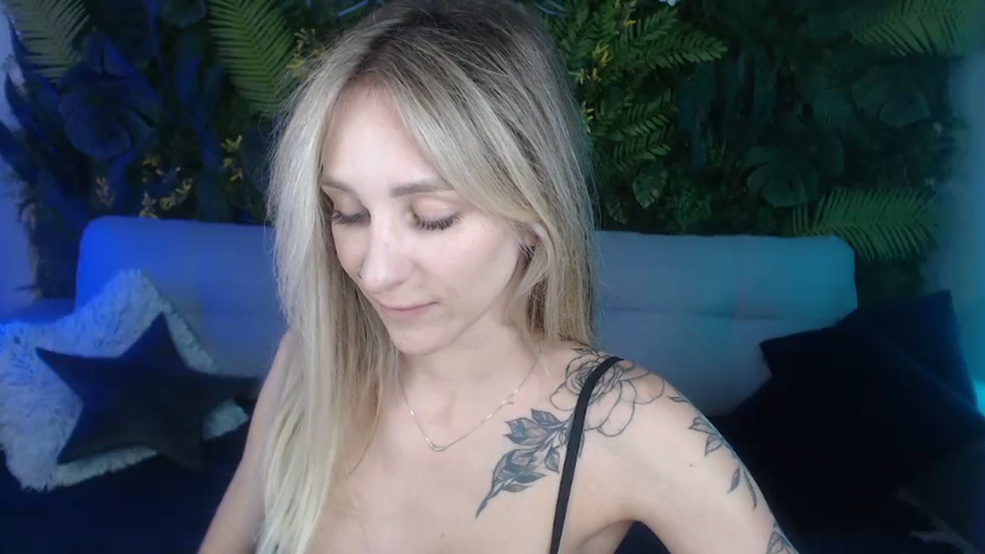 Gallery image thumbnail from Horny_Blond's myfreecams stream on, 09/06/2024, 09:09 image 4 of 20