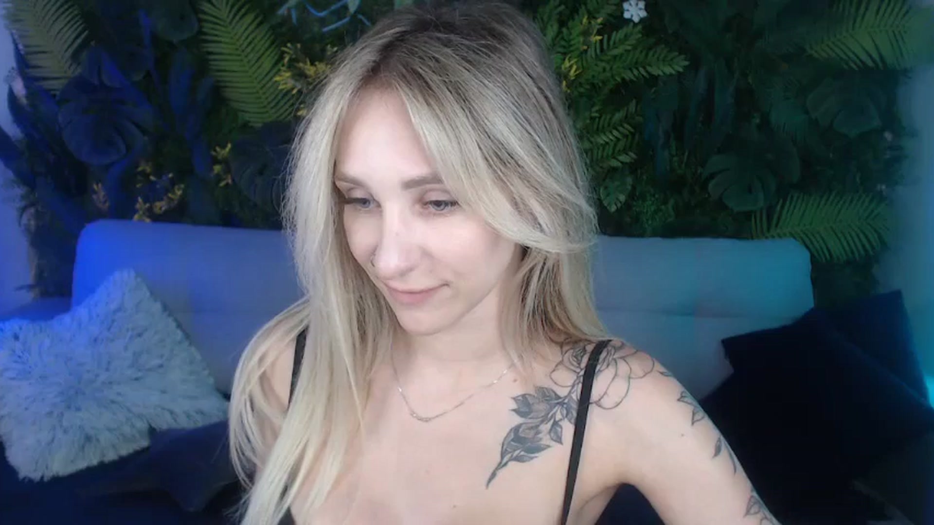 Gallery image thumbnail from Horny_Blond's myfreecams stream on, 09/06/2024, 09:09 image 1 of 20