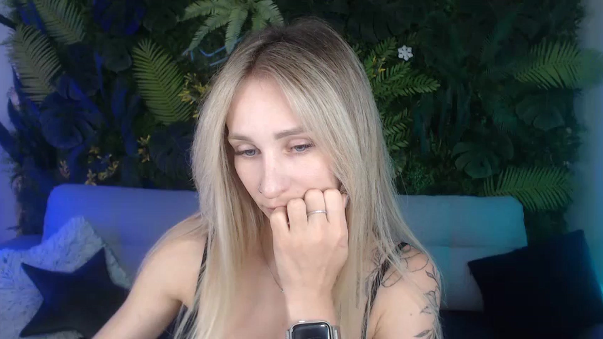 Gallery image thumbnail from Horny_Blond's myfreecams stream on, 09/06/2024, 10:31 image 1 of 20