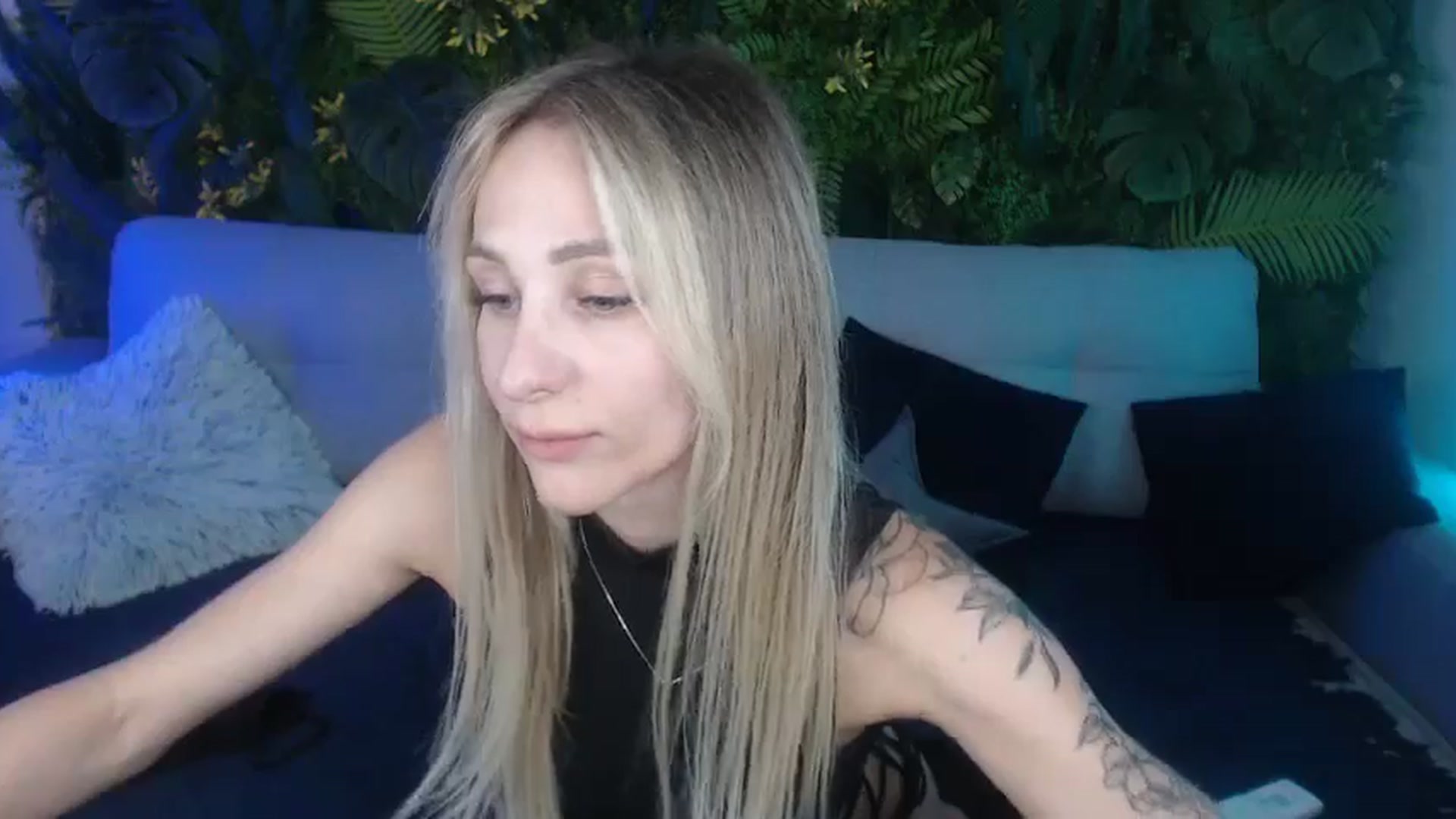 Gallery image thumbnail from Horny_Blond's myfreecams stream on, 09/06/2024, 10:31 image 17 of 20
