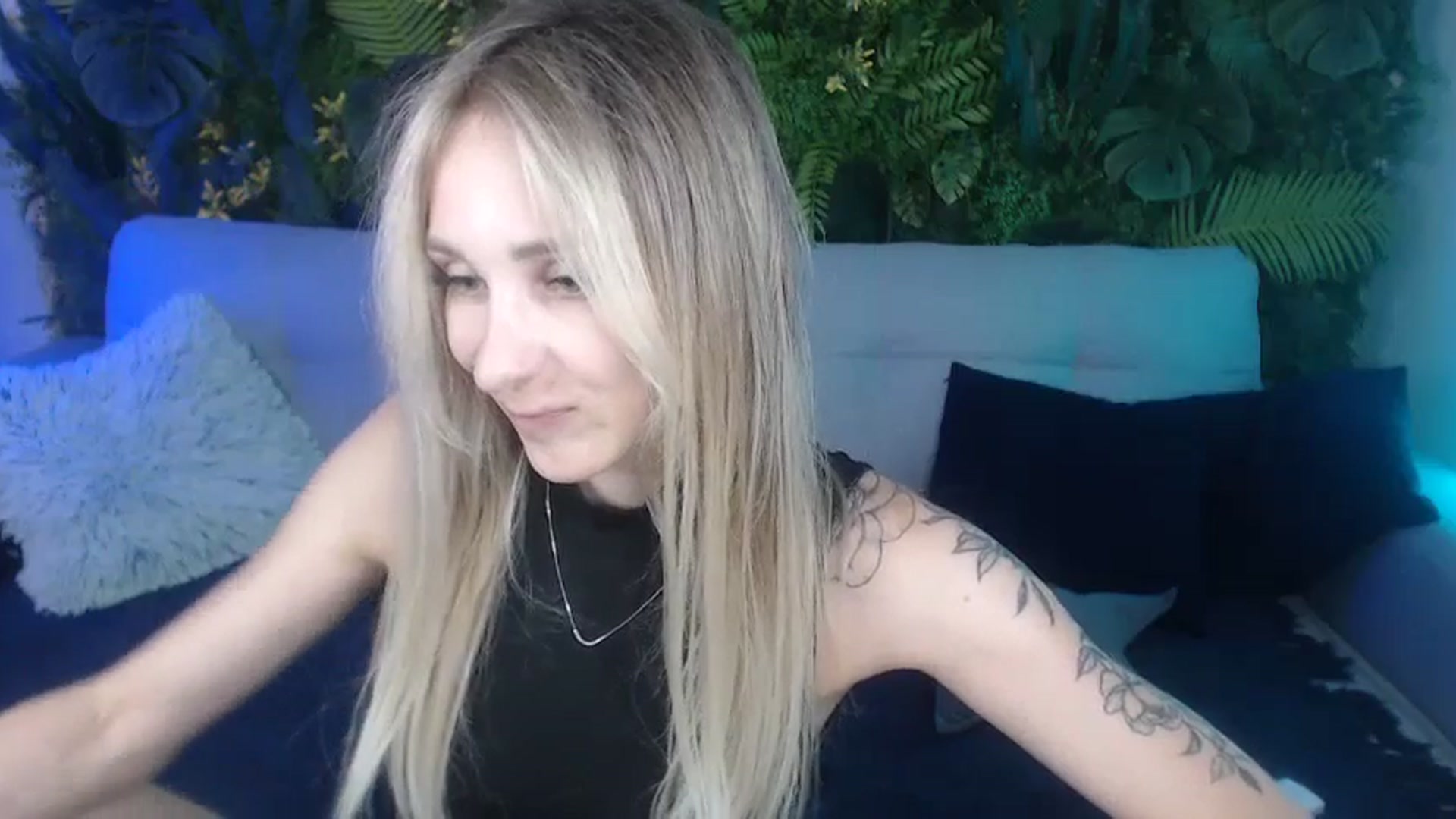 Gallery image thumbnail from Horny_Blond's myfreecams stream on, 09/06/2024, 10:59 image 10 of 20
