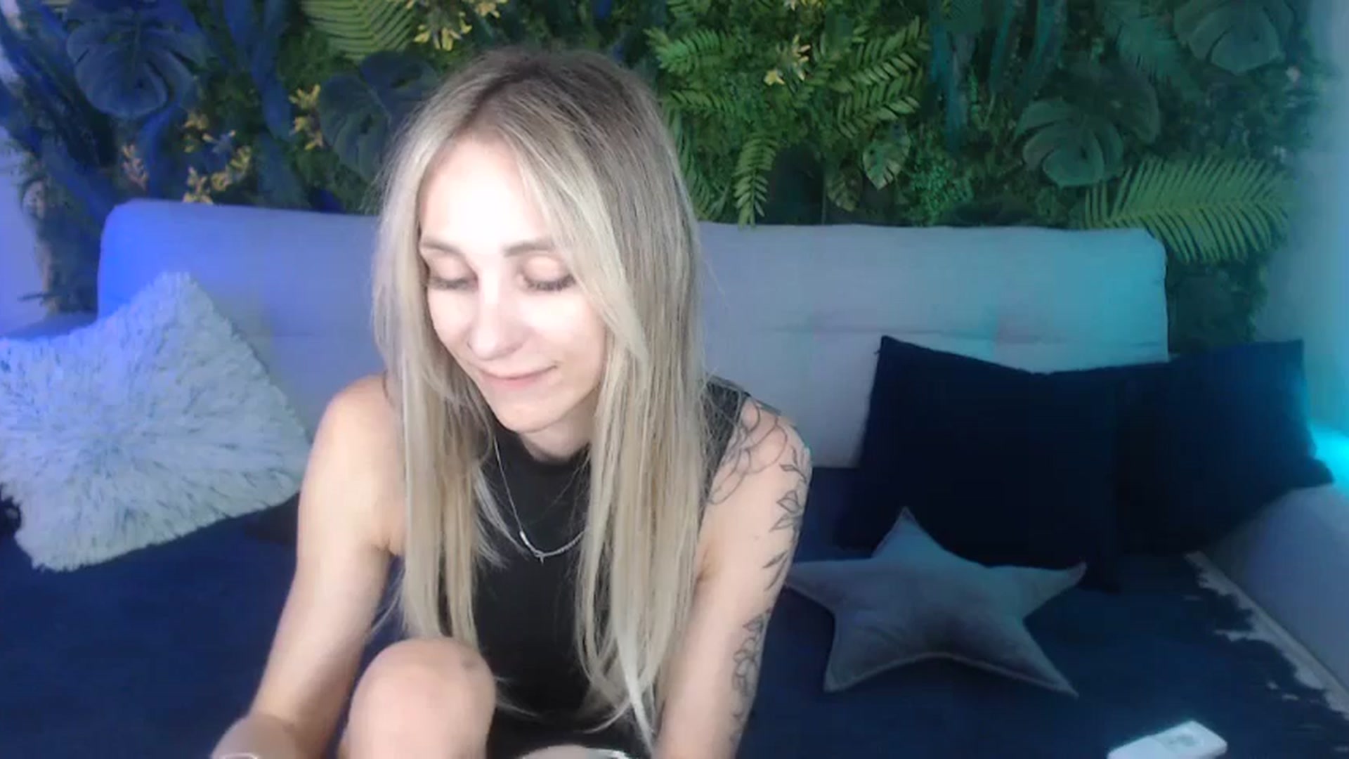 Gallery image thumbnail from Horny_Blond's myfreecams stream on, 09/06/2024, 10:59 image 4 of 20