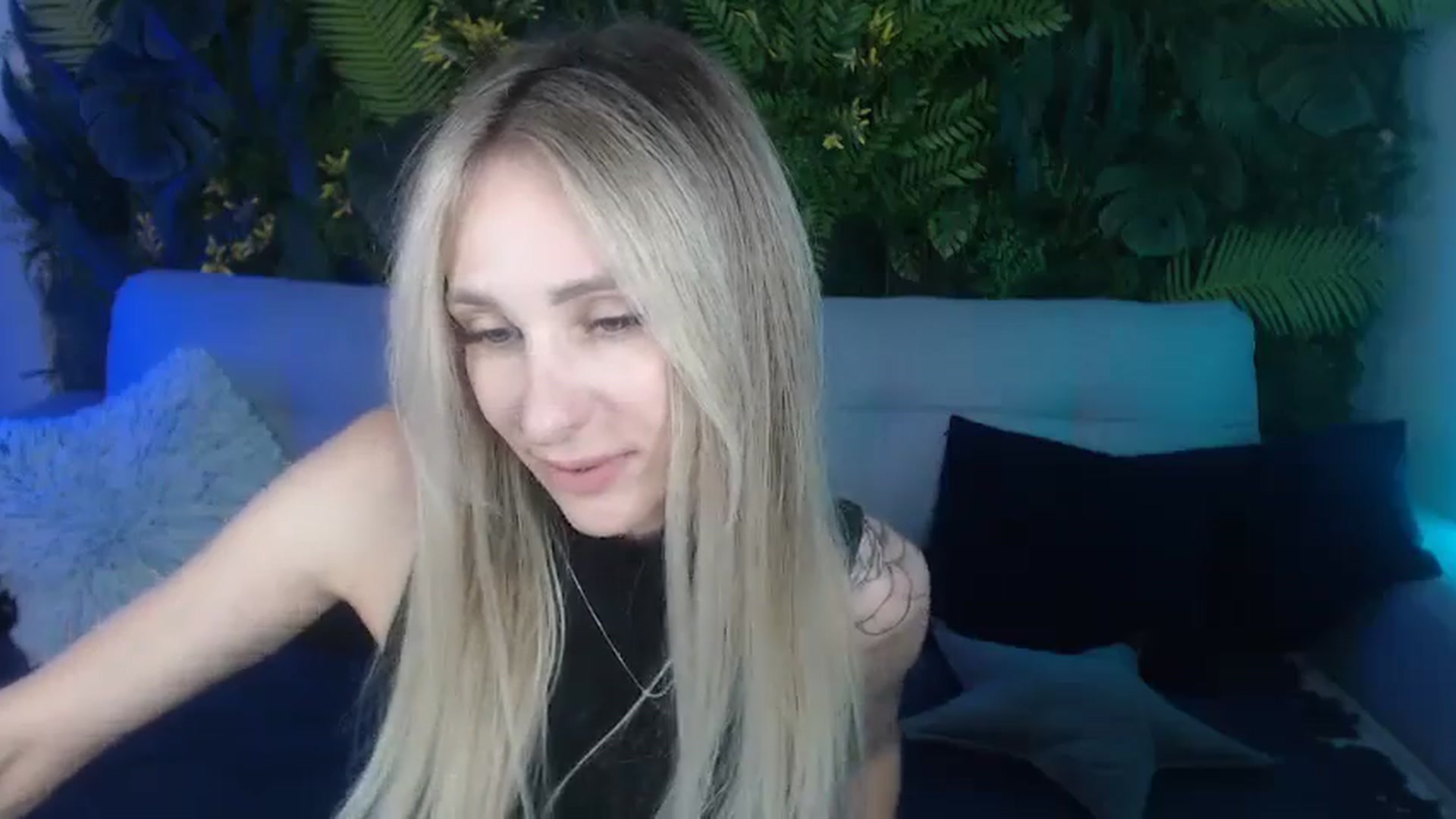 Gallery image thumbnail from Horny_Blond's myfreecams stream on, 09/06/2024, 10:59 image 17 of 20