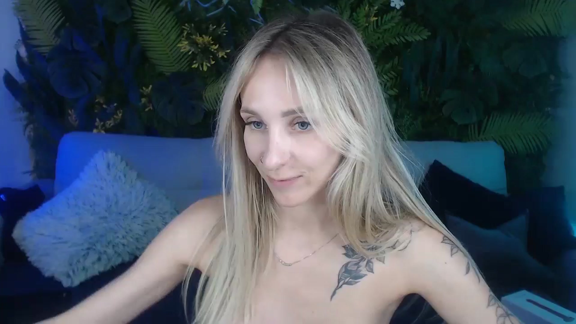 Gallery image thumbnail from Horny_Blond's myfreecams stream on, 09/06/2024, 13:23 image 1 of 20