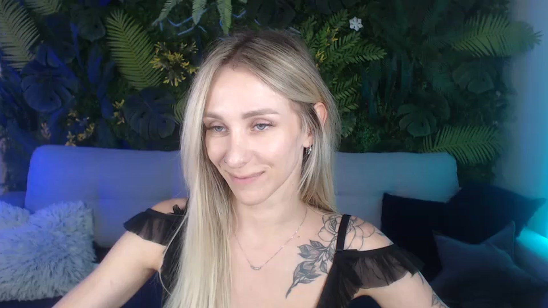 Gallery image thumbnail from Horny_Blond's myfreecams stream on, 09/07/2024, 10:07 image 1 of 20