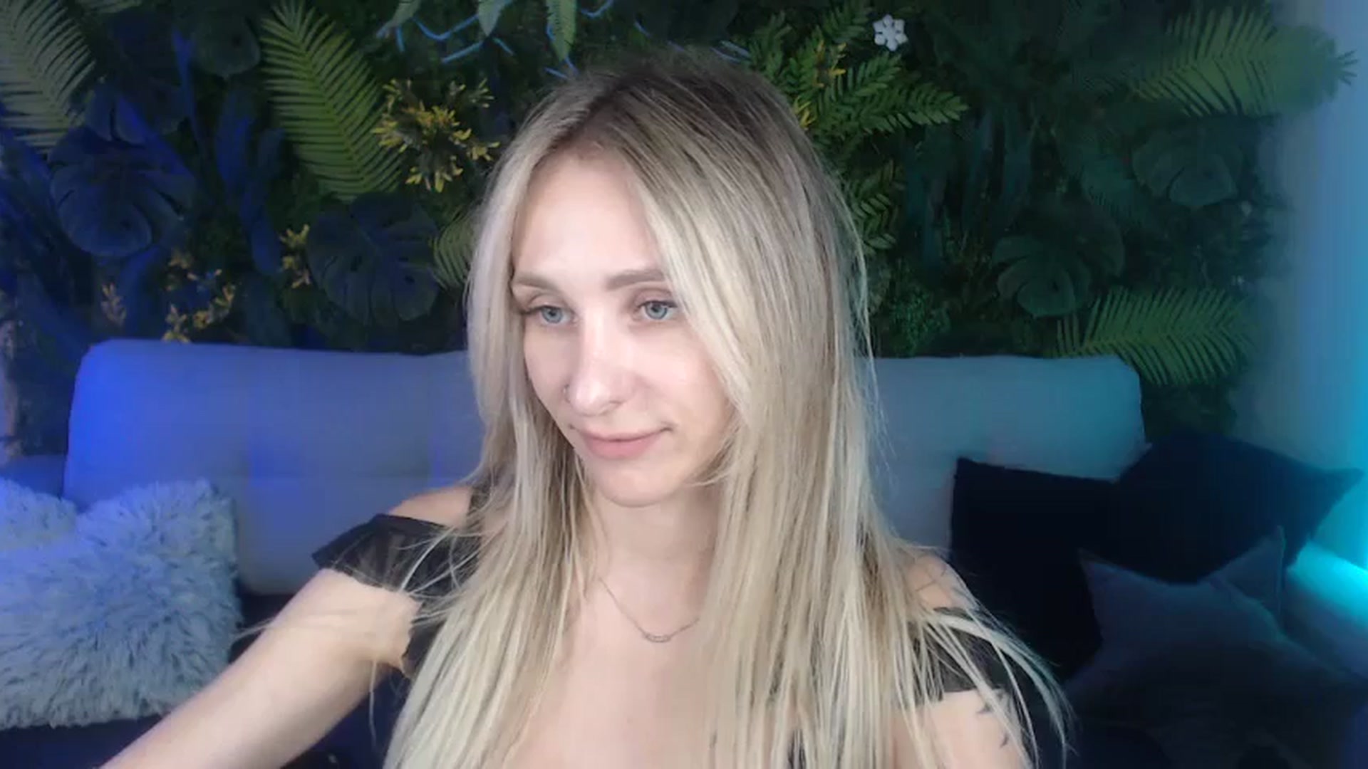 Gallery image thumbnail from Horny_Blond's myfreecams stream on, 09/07/2024, 10:48 image 2 of 20