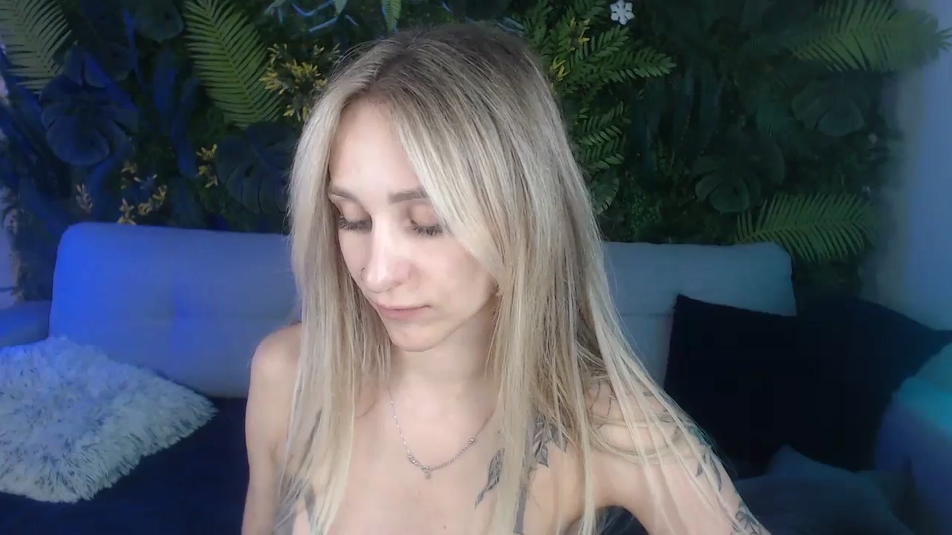 Gallery image thumbnail from Horny_Blond's myfreecams stream on, 09/08/2024, 11:42 image 5 of 20