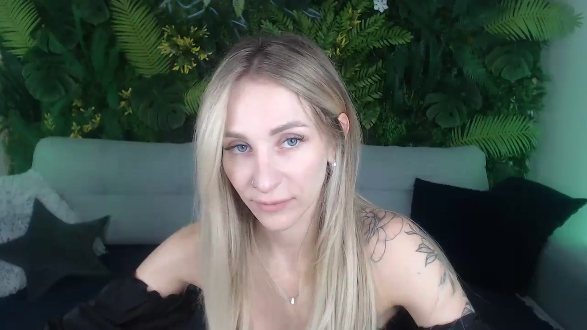 Gallery image thumbnail from Horny_Blond's myfreecams stream on, 09/09/2024, 08:27 image 8 of 20