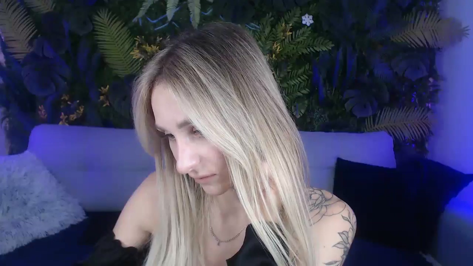 Gallery image thumbnail from Horny_Blond's myfreecams stream on, 09/09/2024, 09:25 image 4 of 20