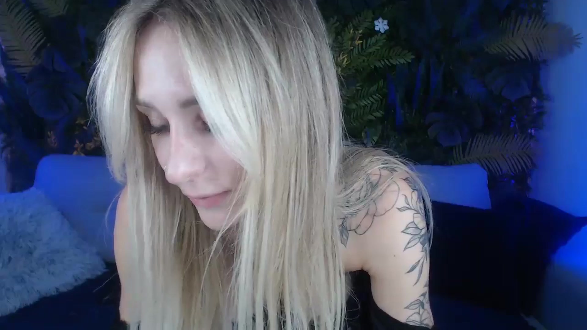 Gallery image thumbnail from Horny_Blond's myfreecams stream on, 09/09/2024, 09:25 image 10 of 20