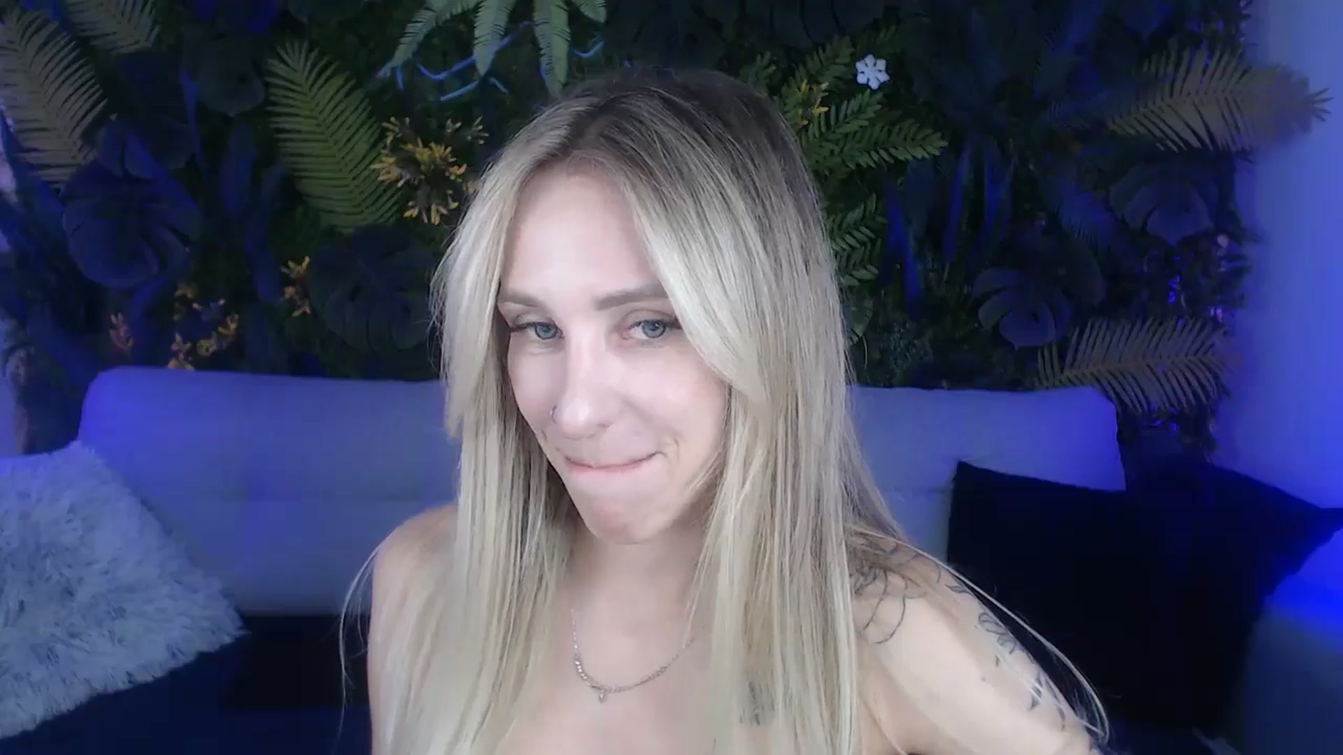 Gallery image thumbnail from Horny_Blond's myfreecams stream on, 09/09/2024, 09:25 image 9 of 20